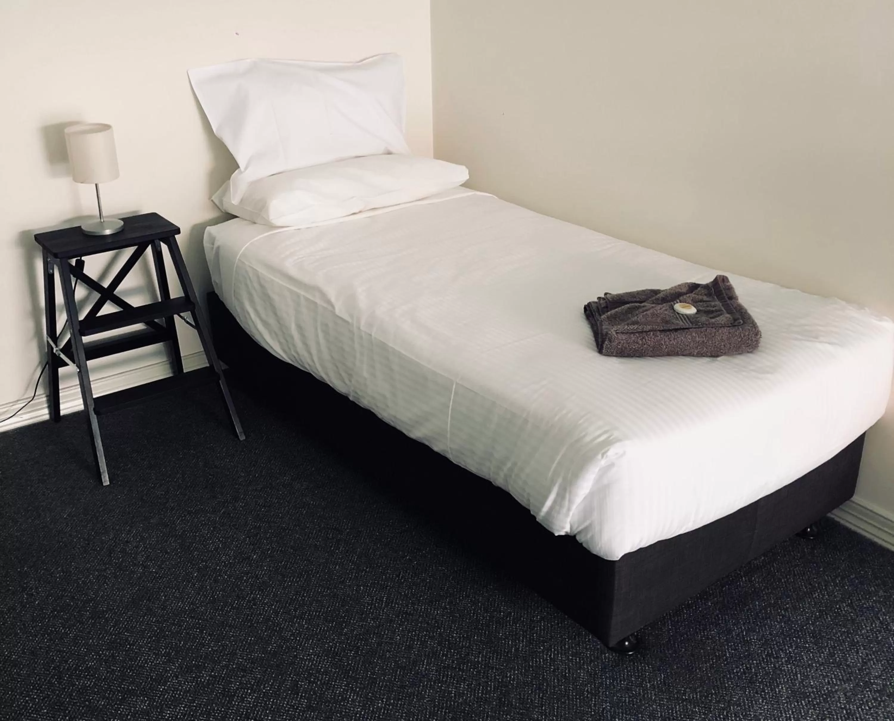 Quadruple Room with Shared Bathroom in The Woolpack Hotel