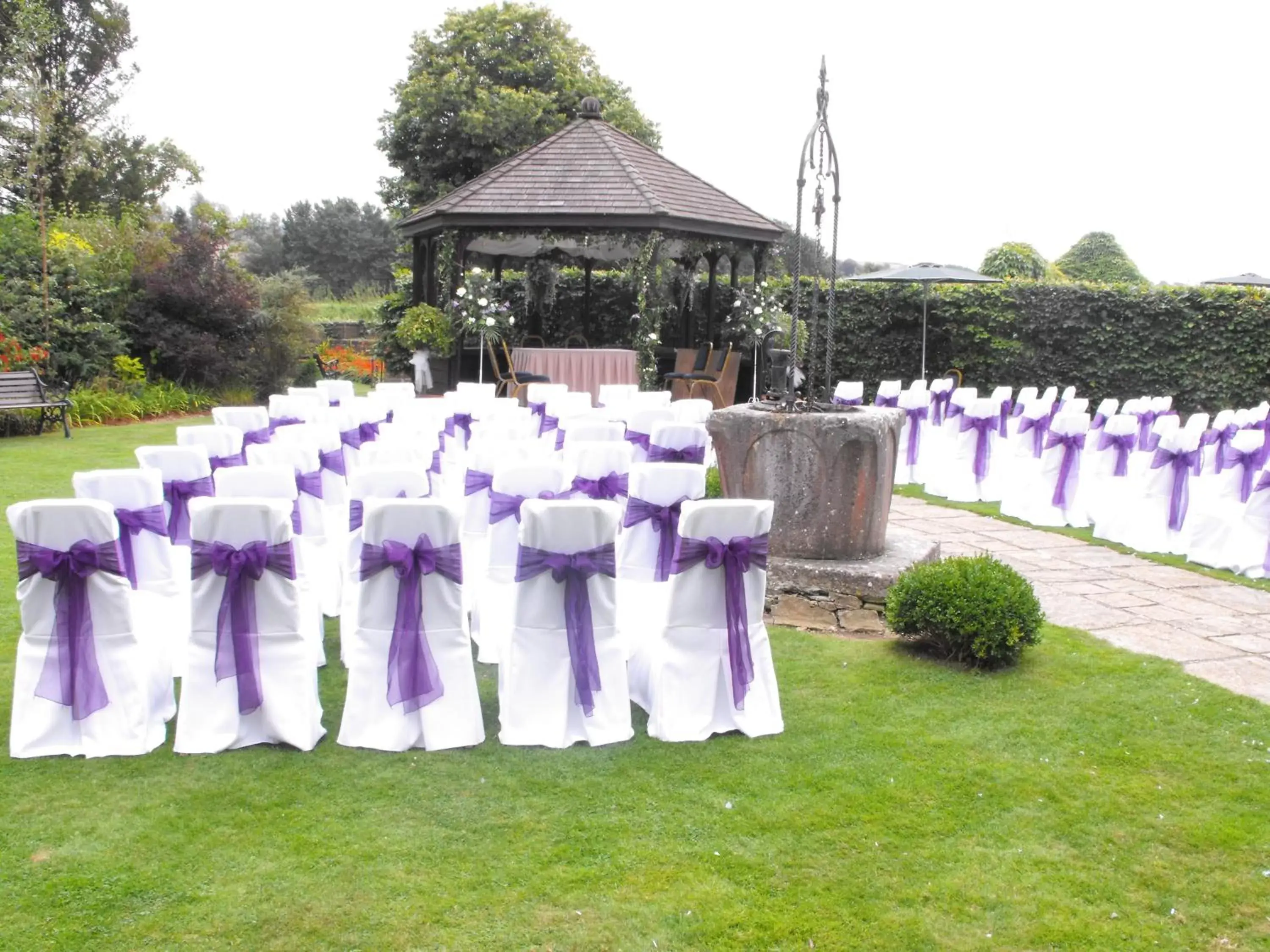 Garden, Banquet Facilities in Deans Place Hotel