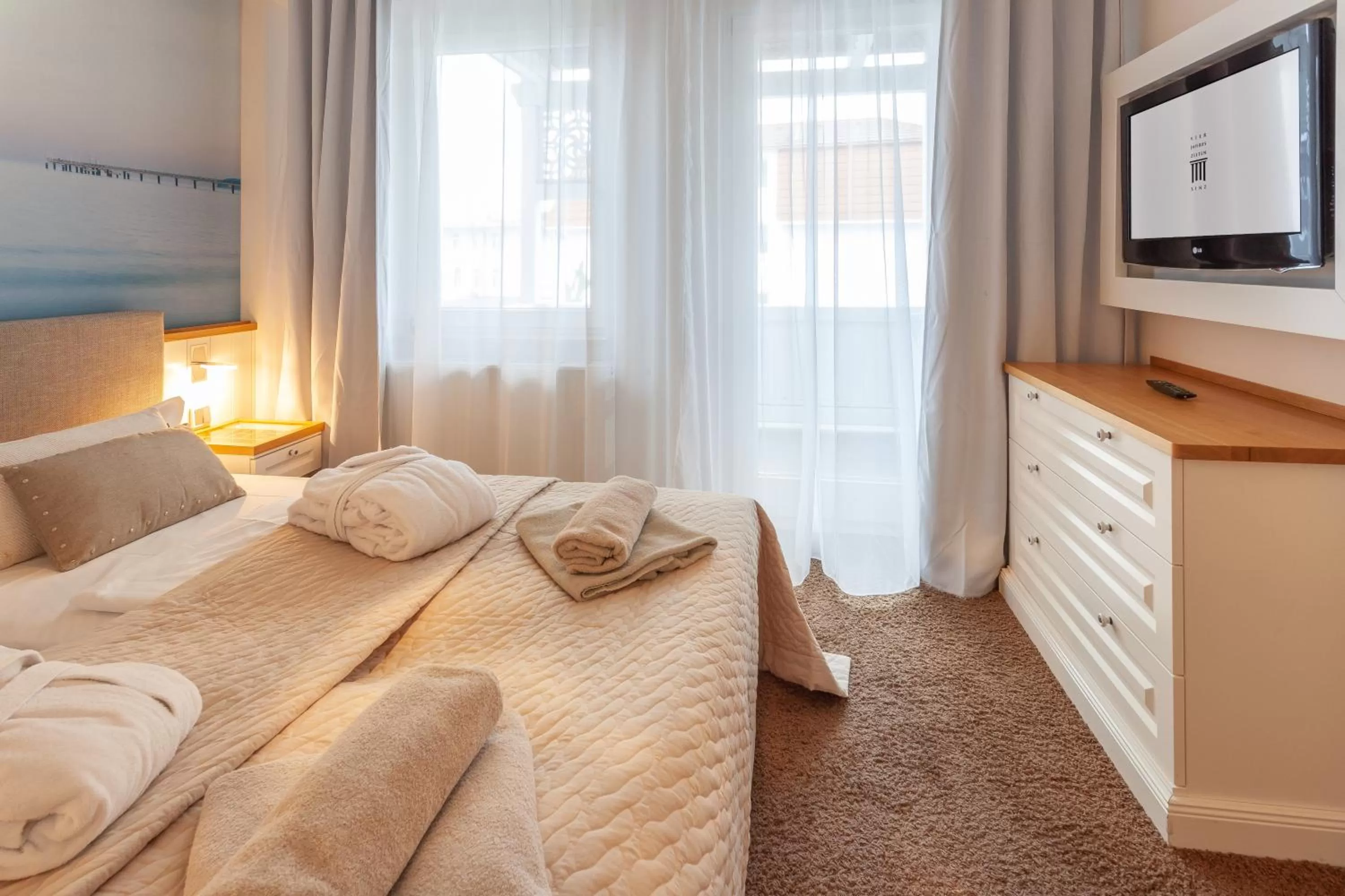 Bed in Hotel Vier Jahreszeiten Binz