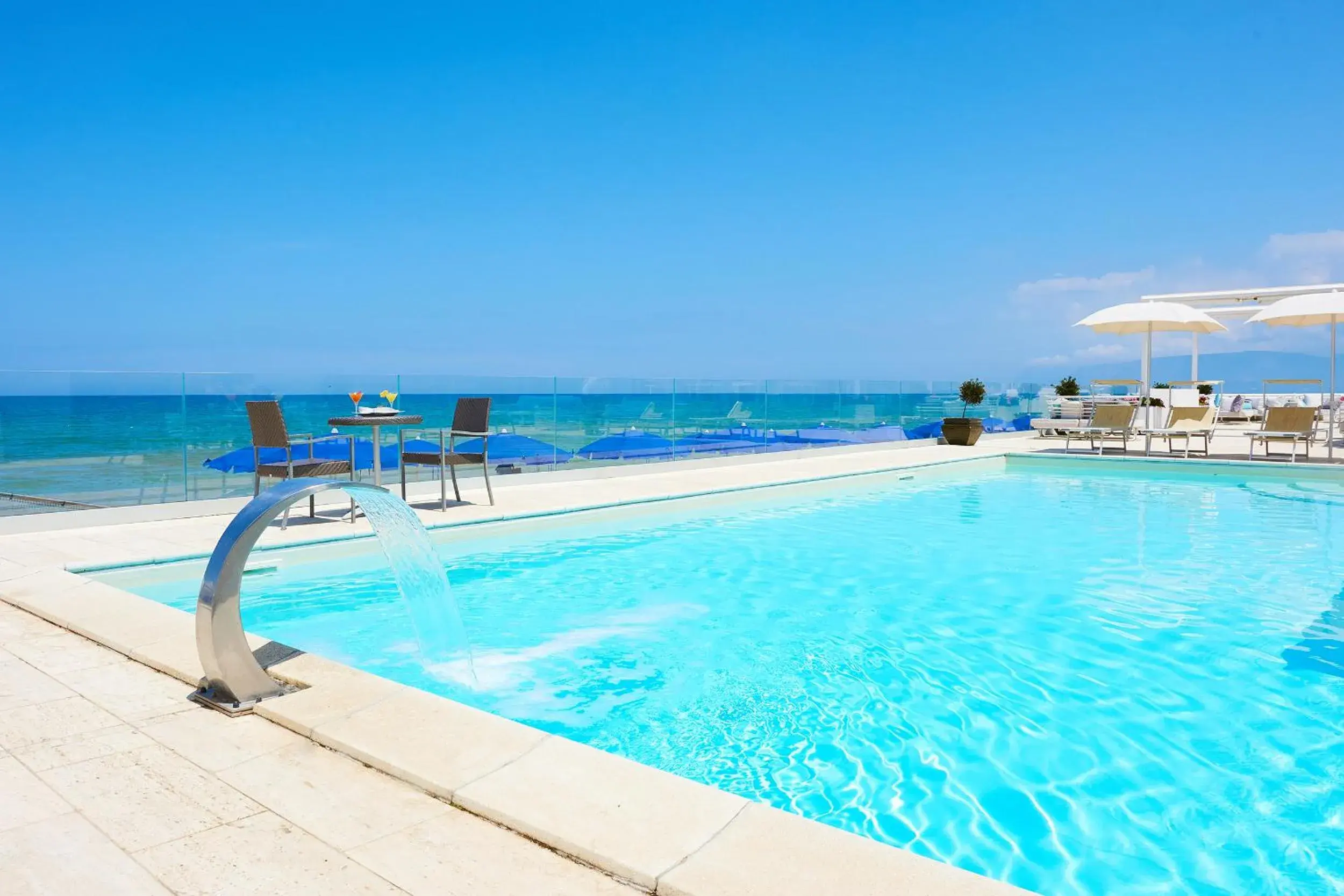 Swimming Pool in Hotel La Battigia