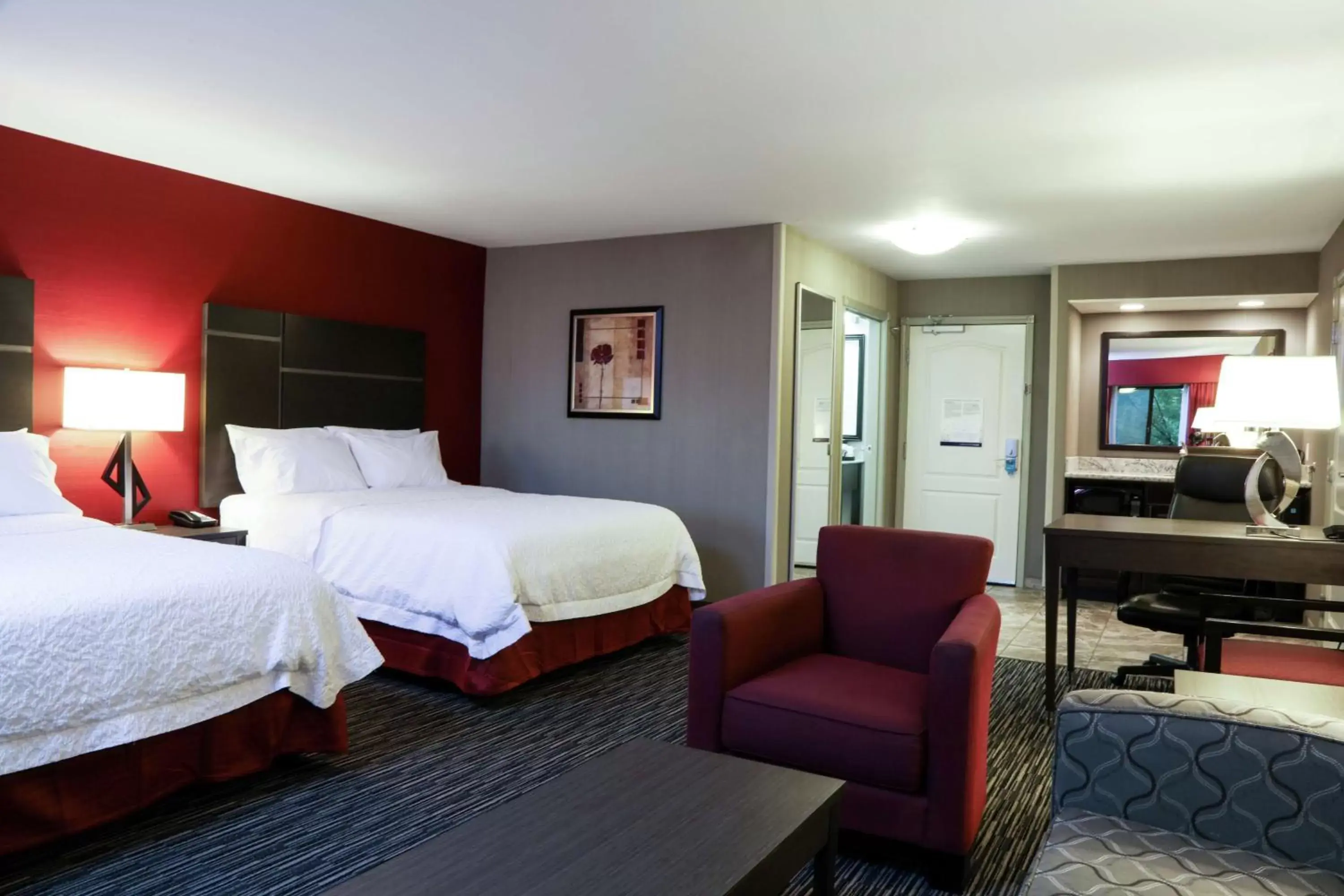 Bedroom in Hampton Inn & Suites Temecula