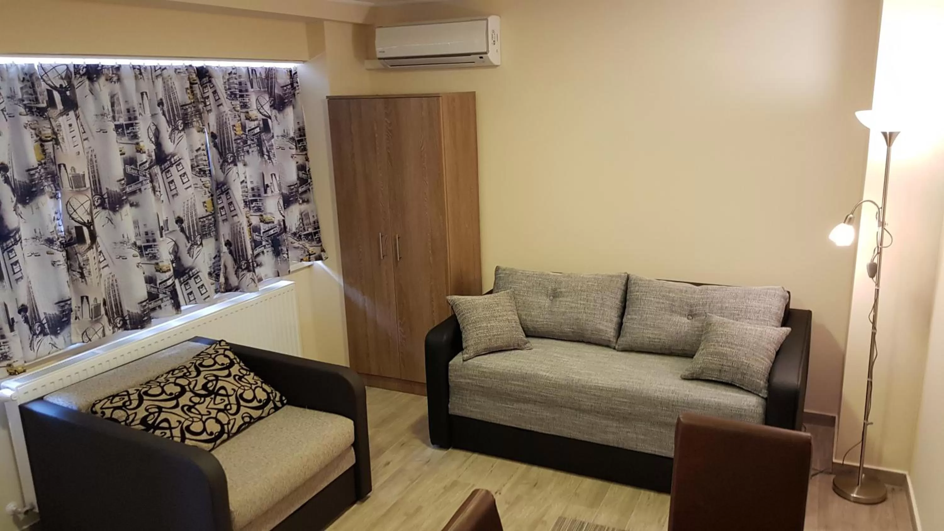 Central Panzió Gyula