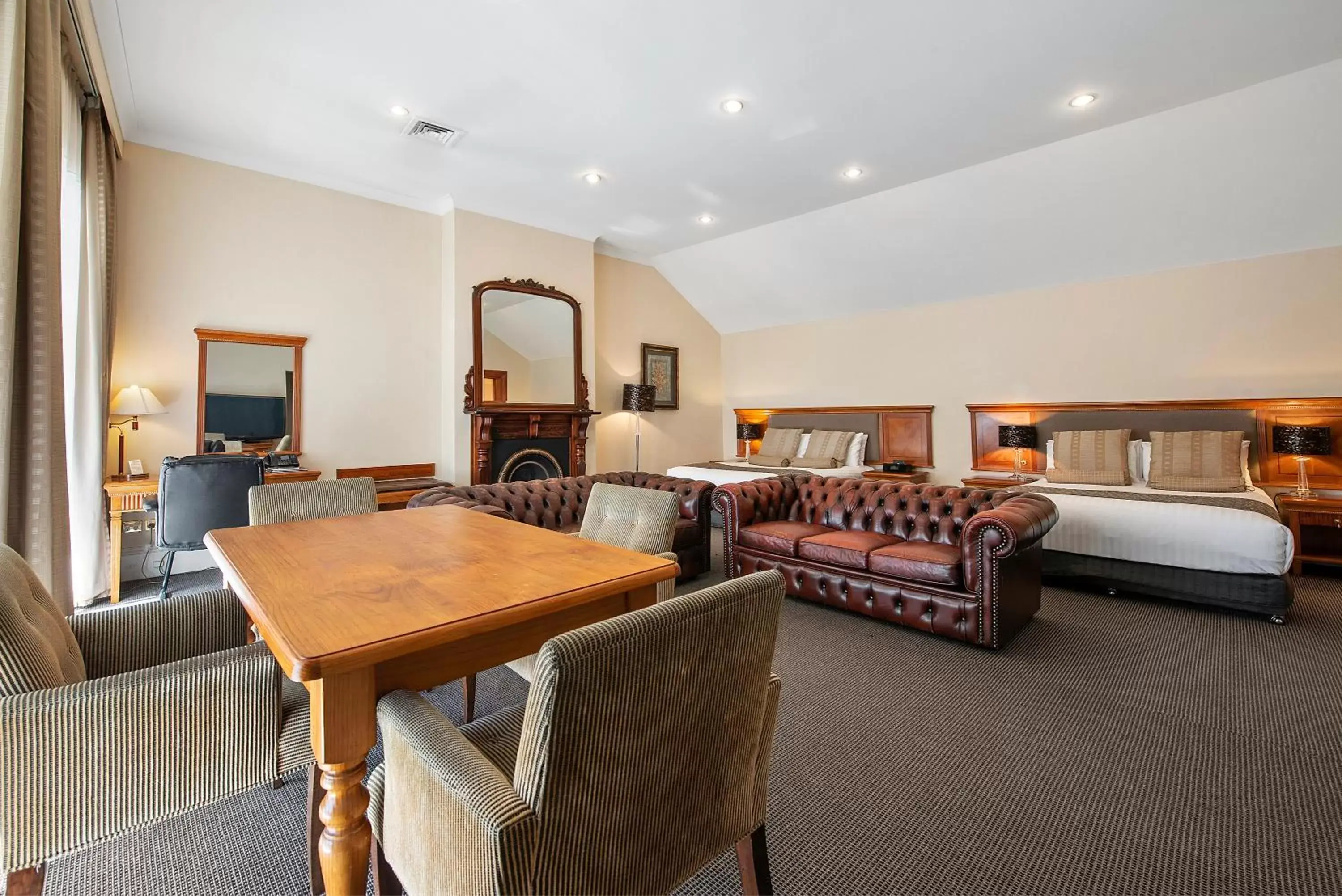 View (from property/room) in The Grand Hotel Launceston (Formerly Clarion Hotel) View (from property/room) in The Grand Hotel Launceston (Formerly Clarion Hotel)