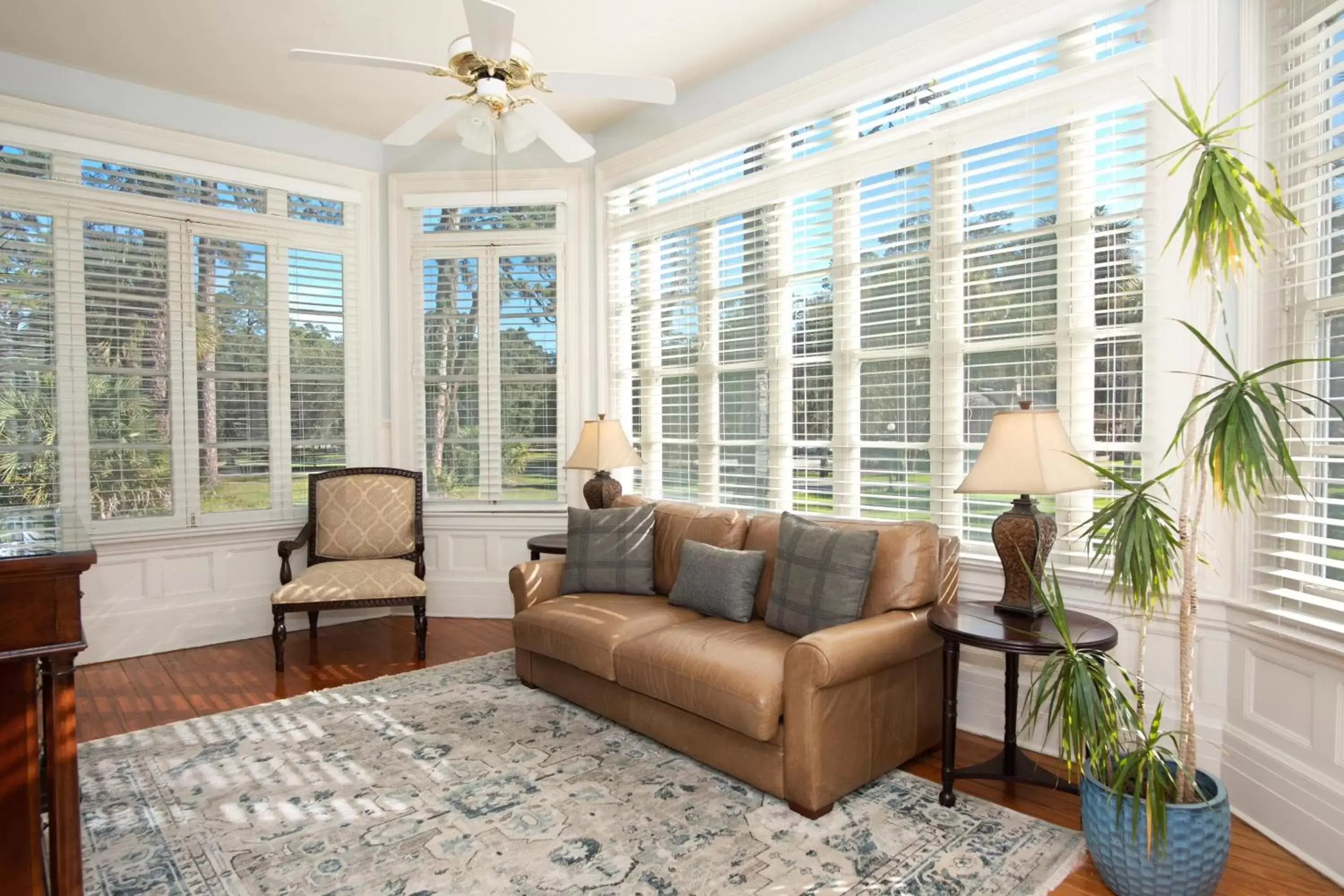 Living room, Seating Area in Jekyll Island Club Resort