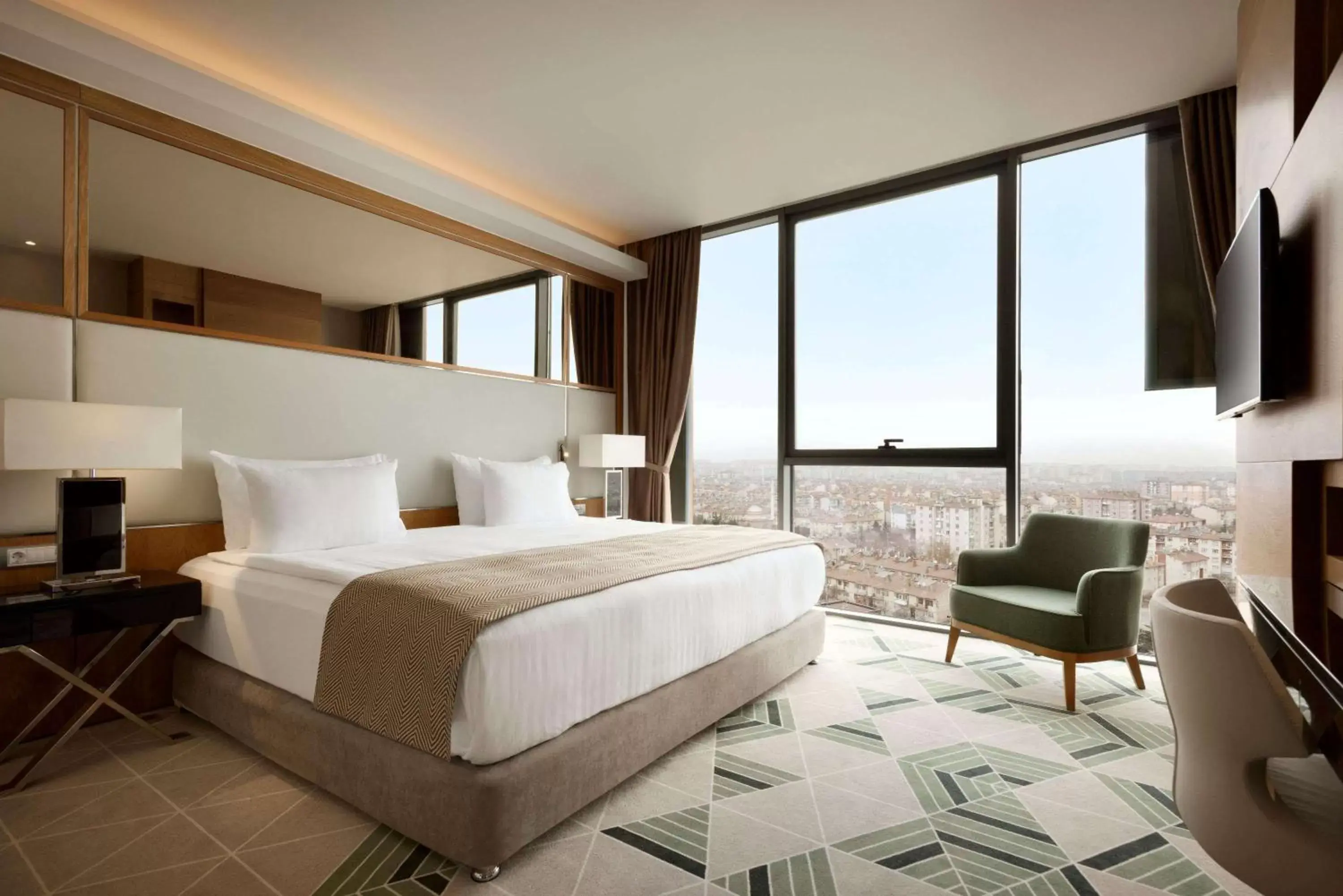 Photo of the whole room, Bed in Ramada Plaza By Wyndham Konya Photo of the whole room, Bed in Ramada Plaza By Wyndham Konya