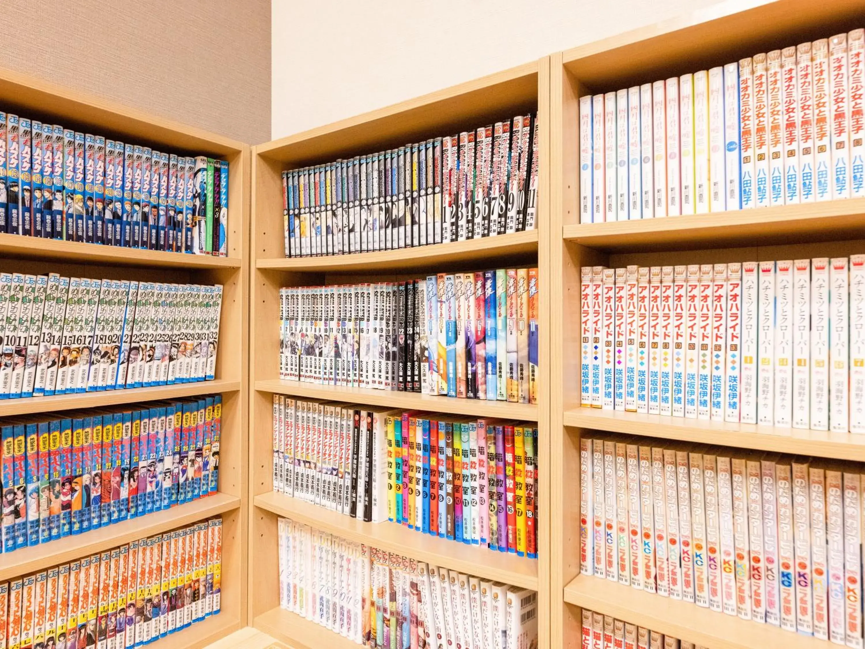 Area and facilities, Library in APA Hotel & Resort Joetsu Myoko