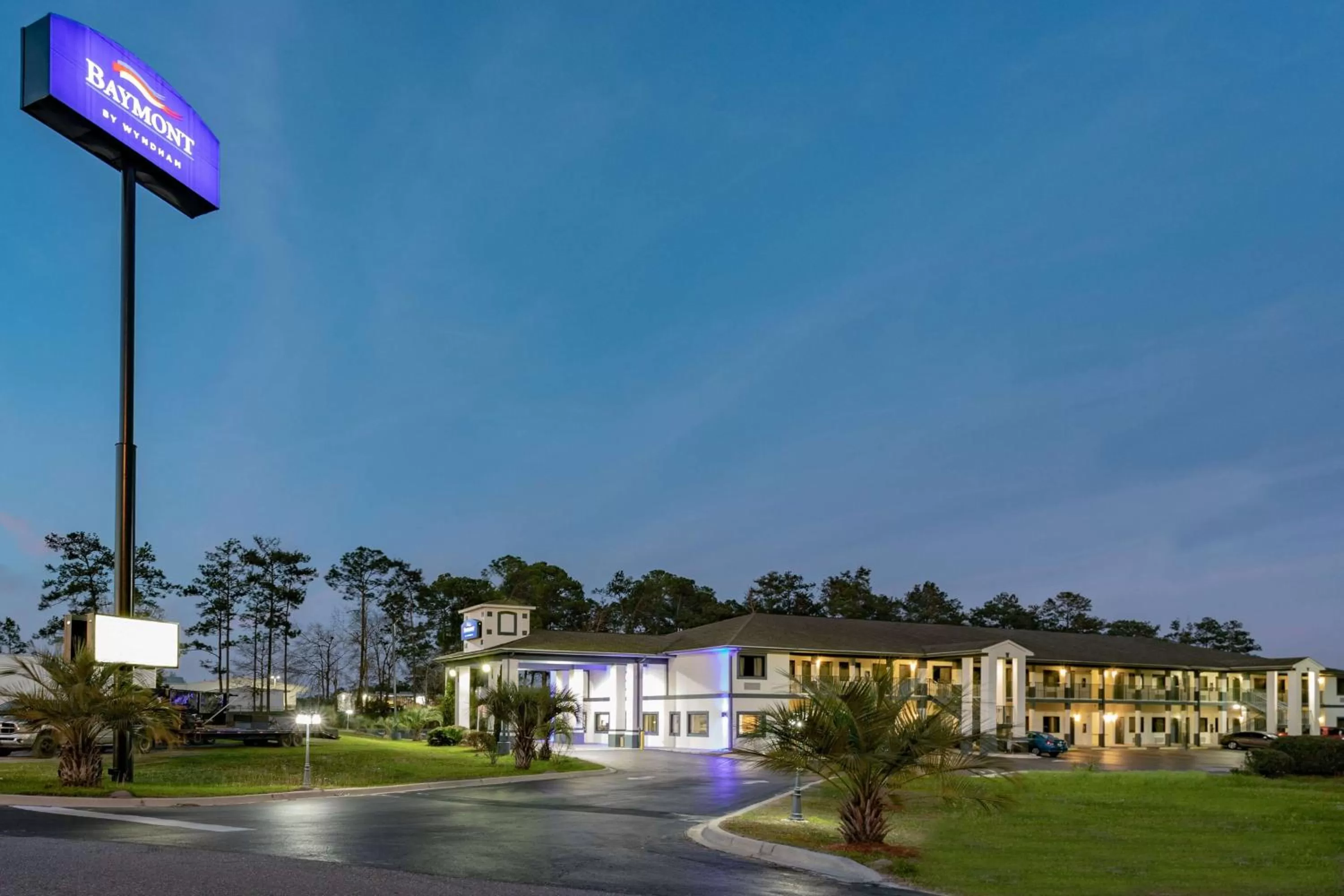 Property building in Baymont by Wyndham Midway Tallahassee