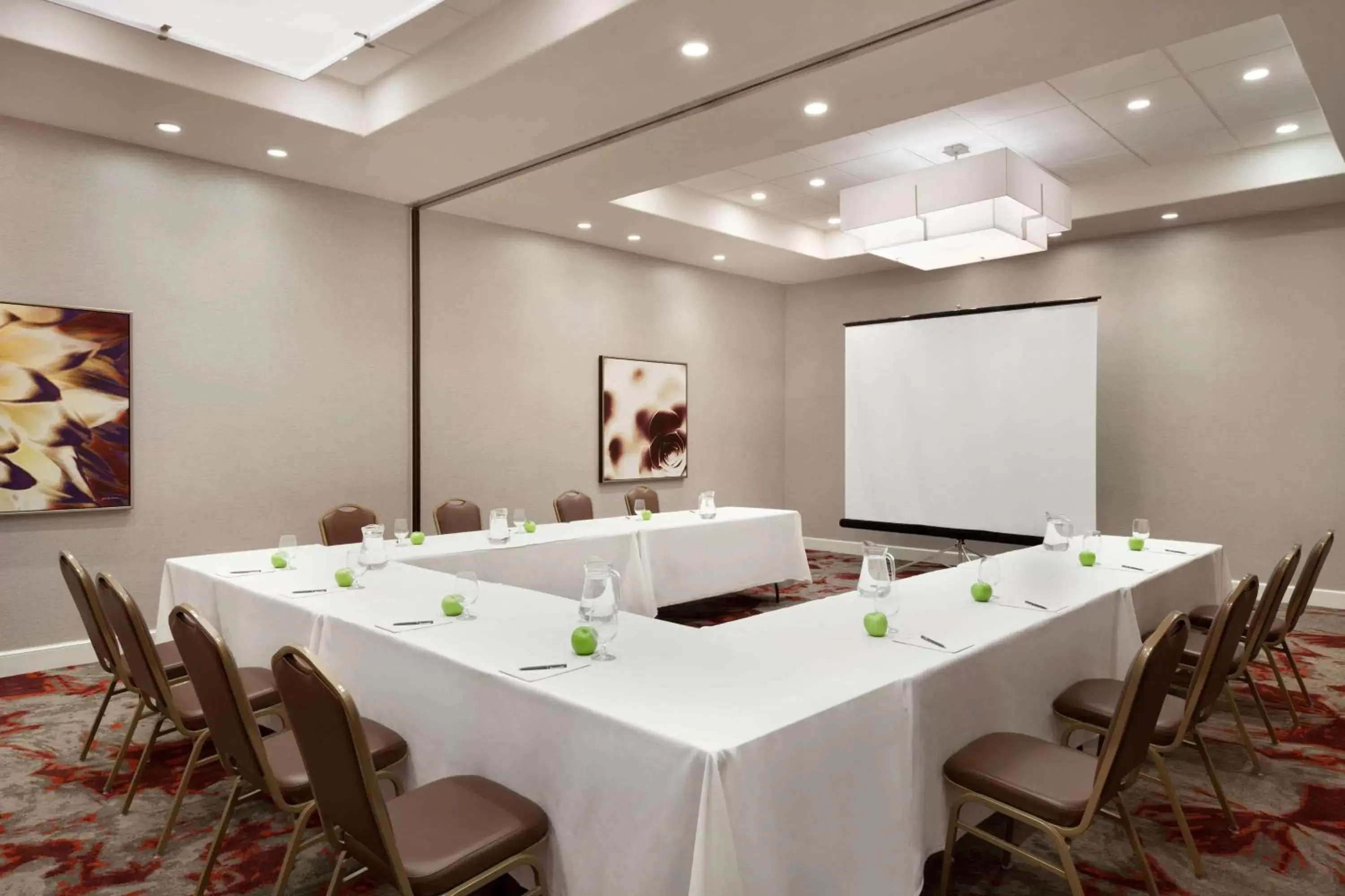 Meeting/conference room in Embassy Suites by Hilton Temecula Valley Wine Country