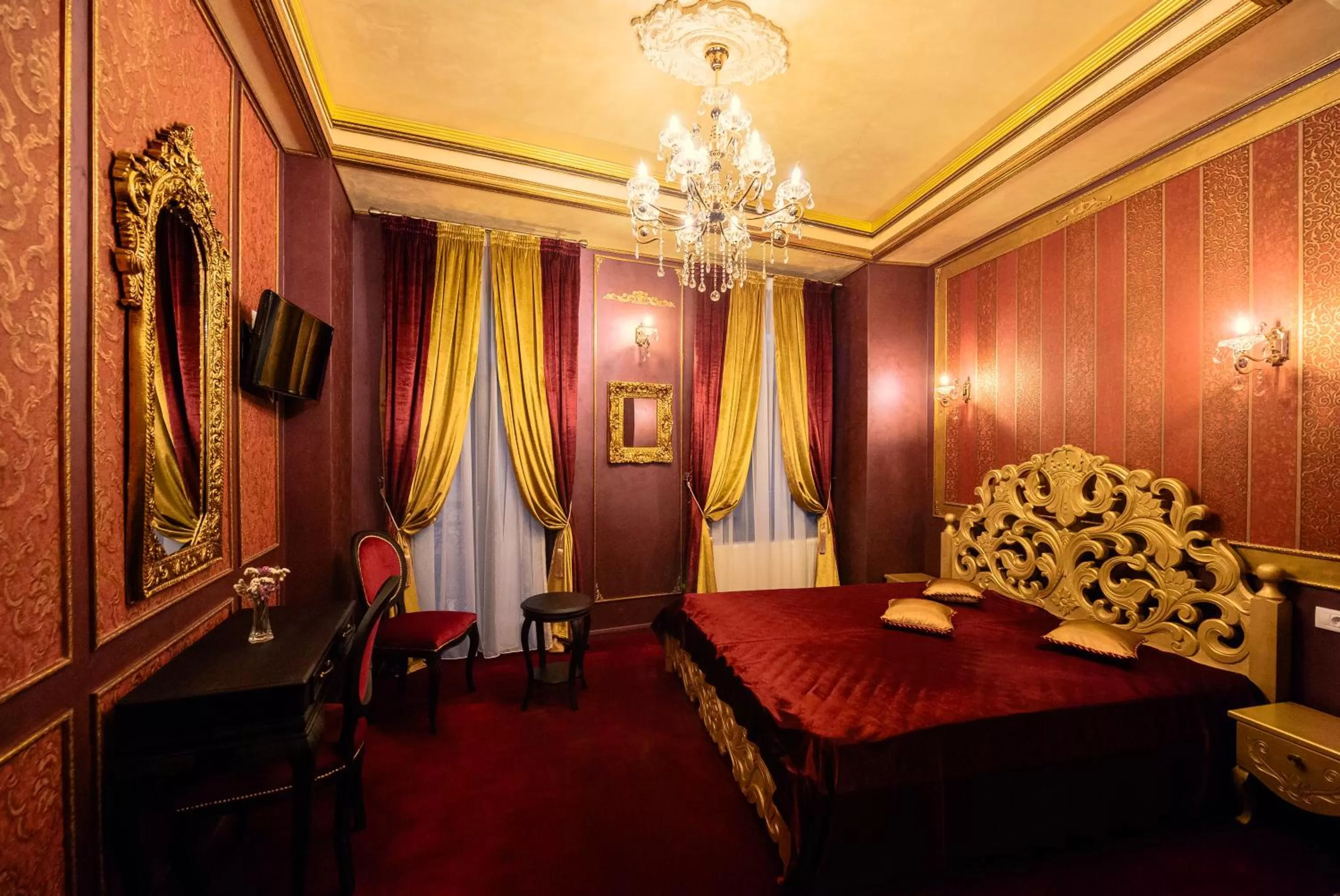 Photo of the whole room, Bed in Belle Epoque Boutique (Adult Only)