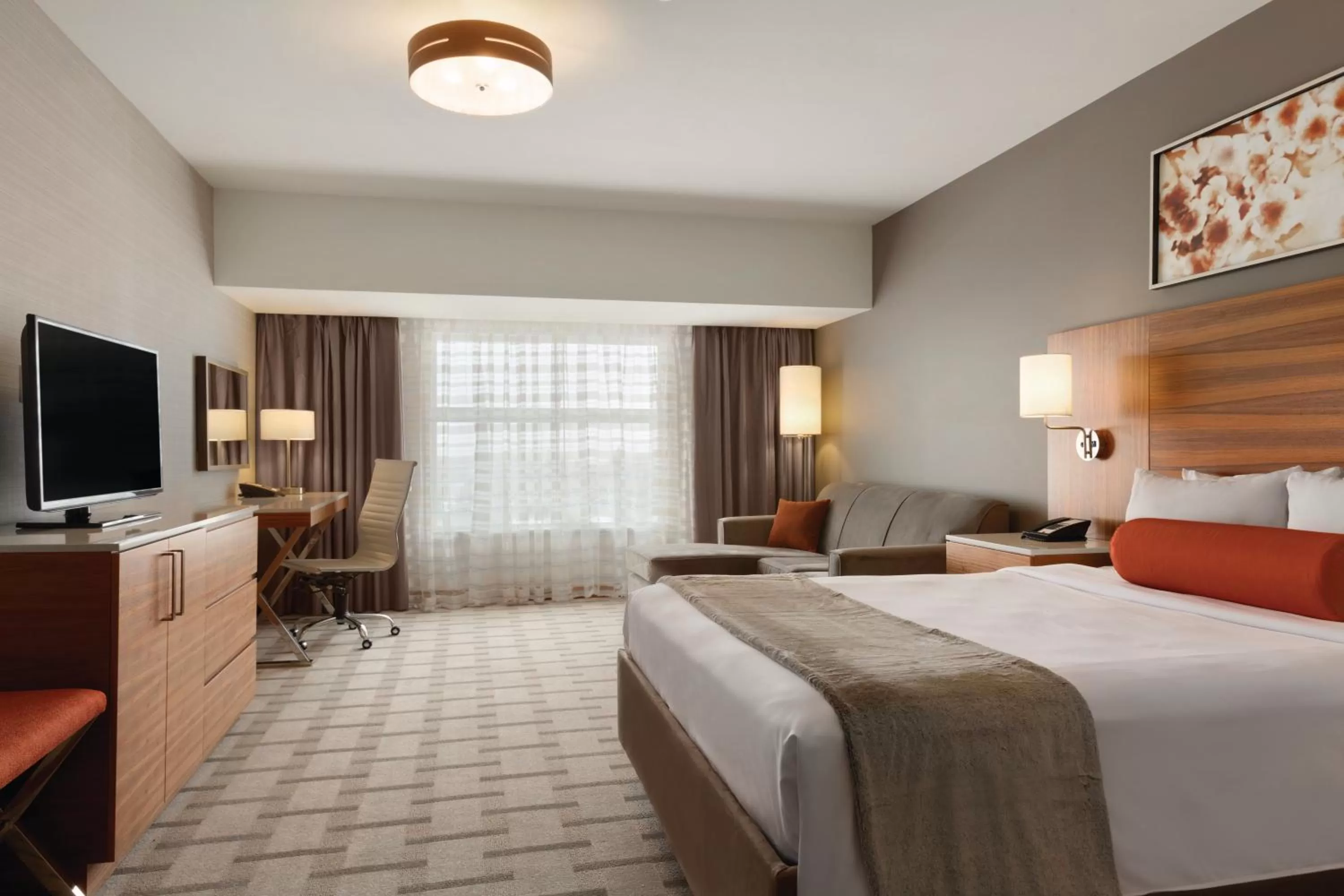 Bedroom, Bed in Radisson Hotel & Conference Centre Calgary Airport