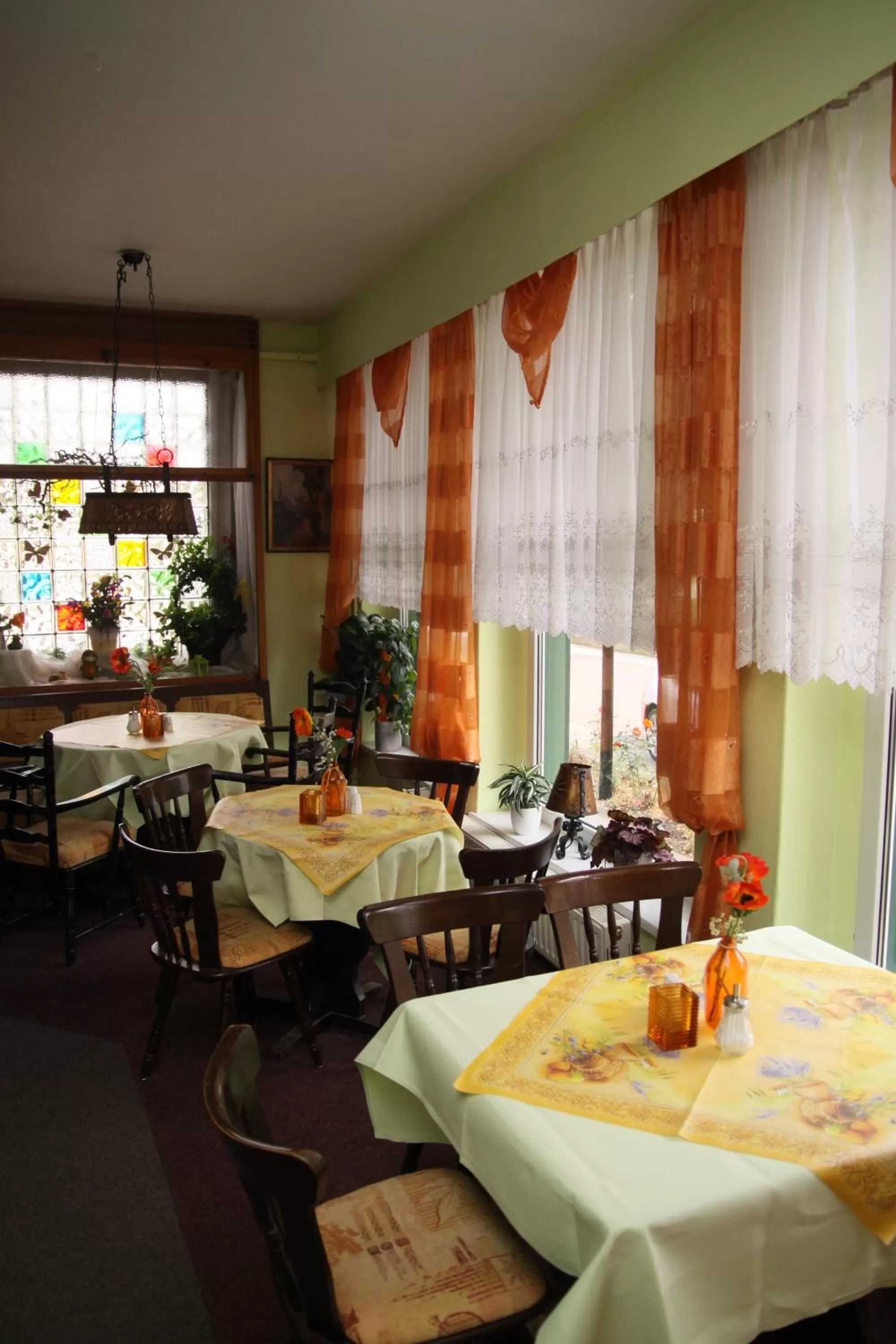 Restaurant/places to eat in Haus Kehrwieder - Hotel am Kur-Café