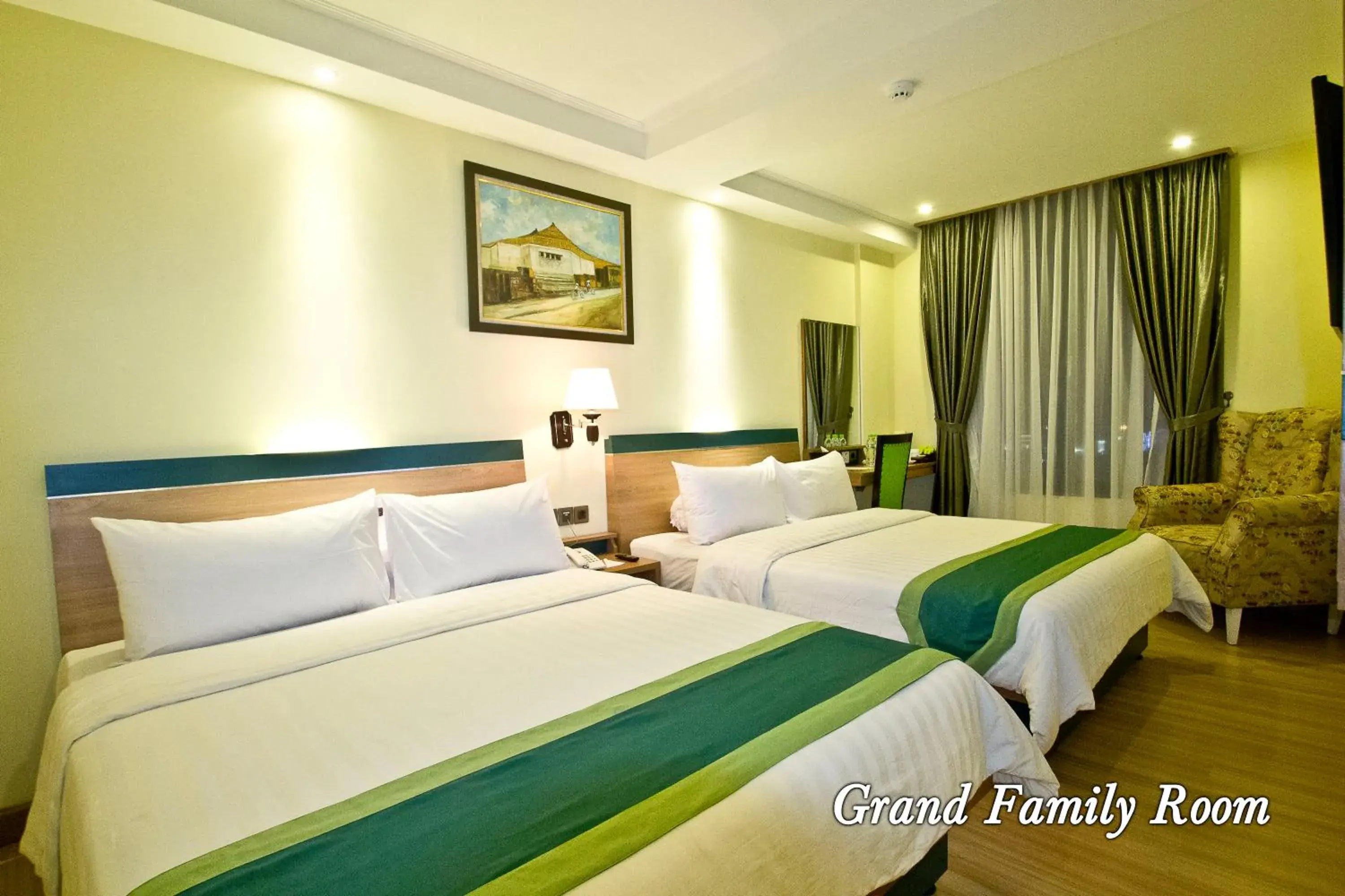 Bedroom, Bed in Green Batara Hotel