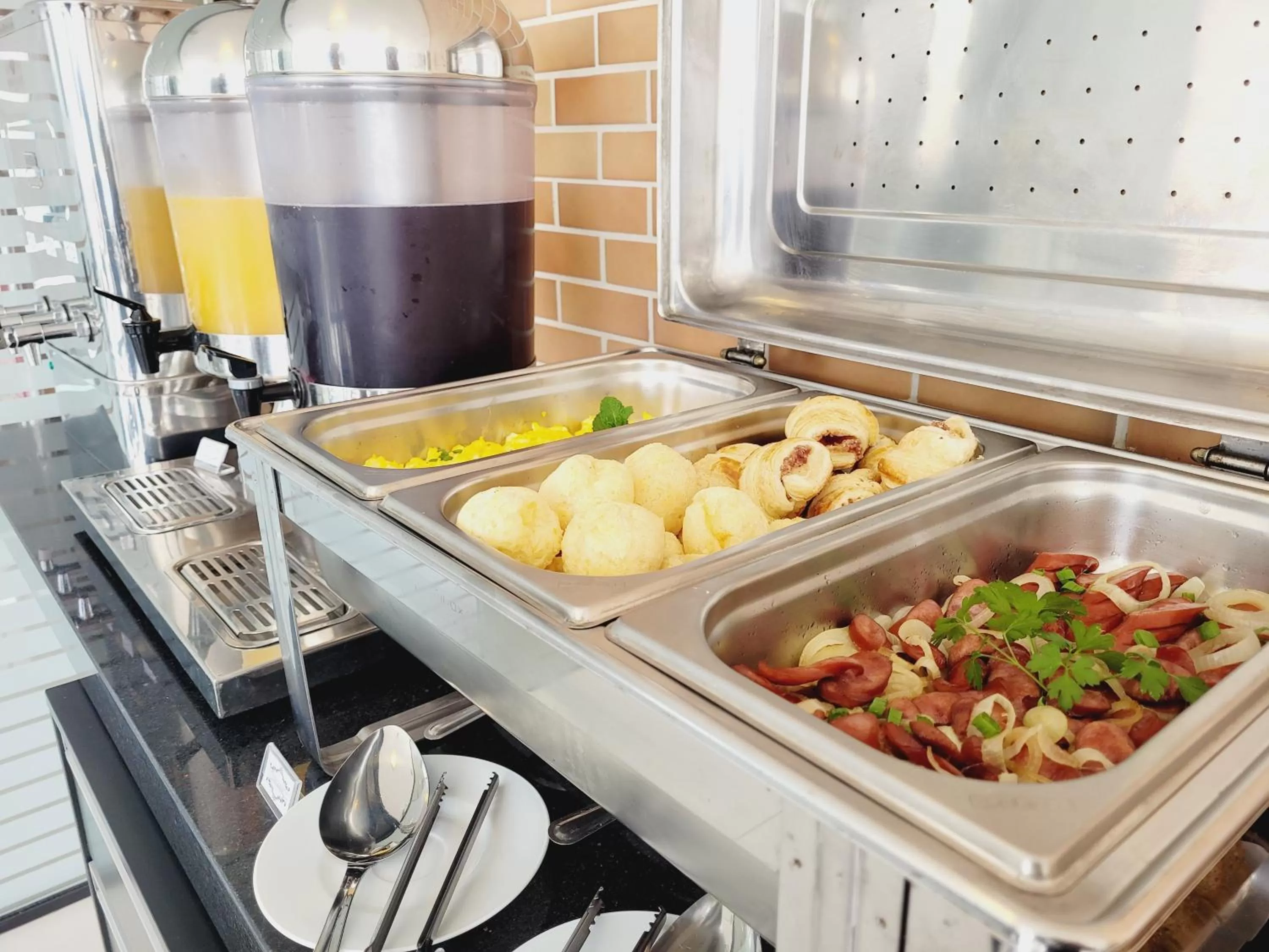 Breakfast in Pinda Palace Hotel