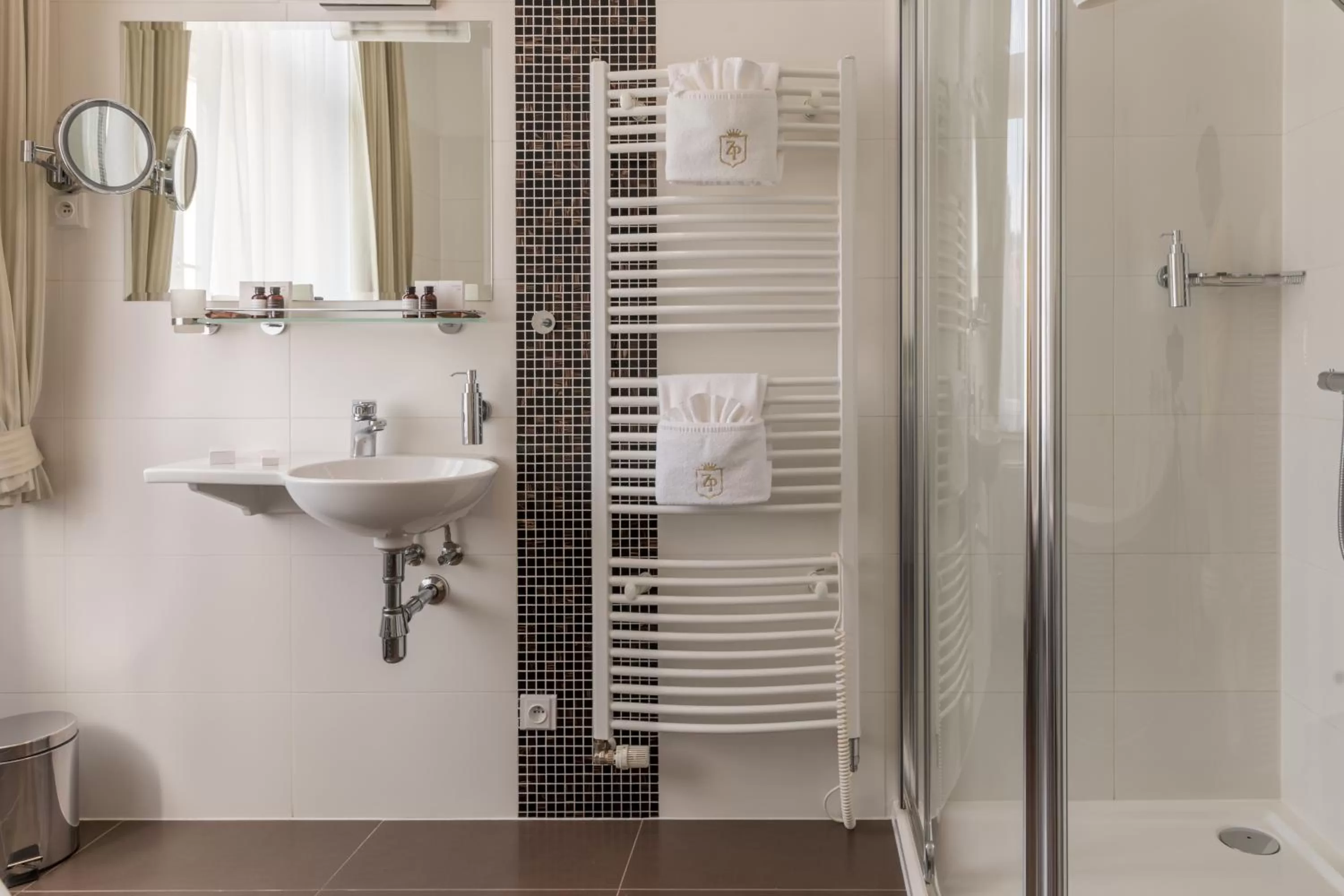 Shower in Zámeček Petrovice