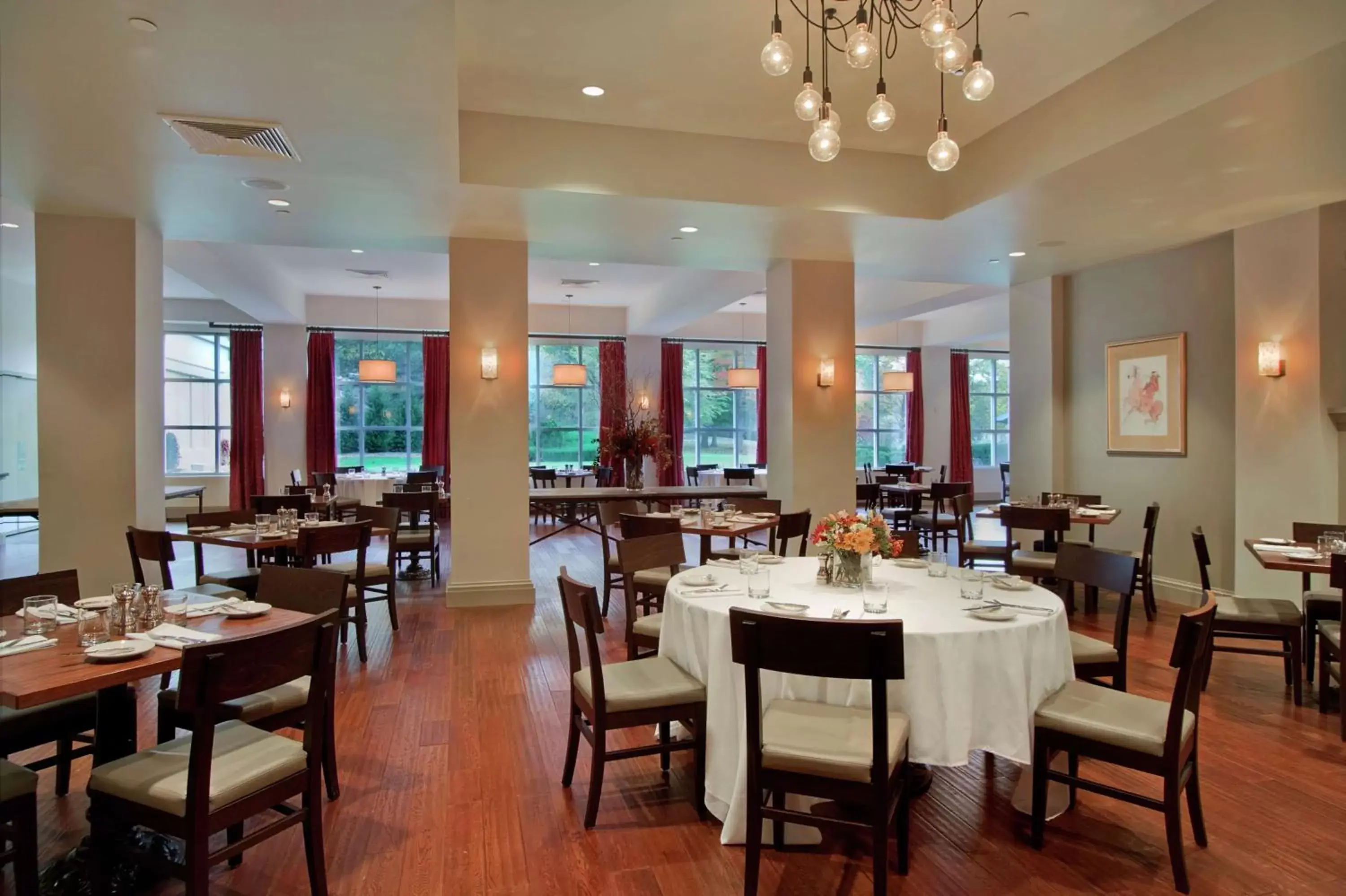 Restaurant/places to eat in Hilton Pearl River Restaurant/places to eat in Hilton Pearl River