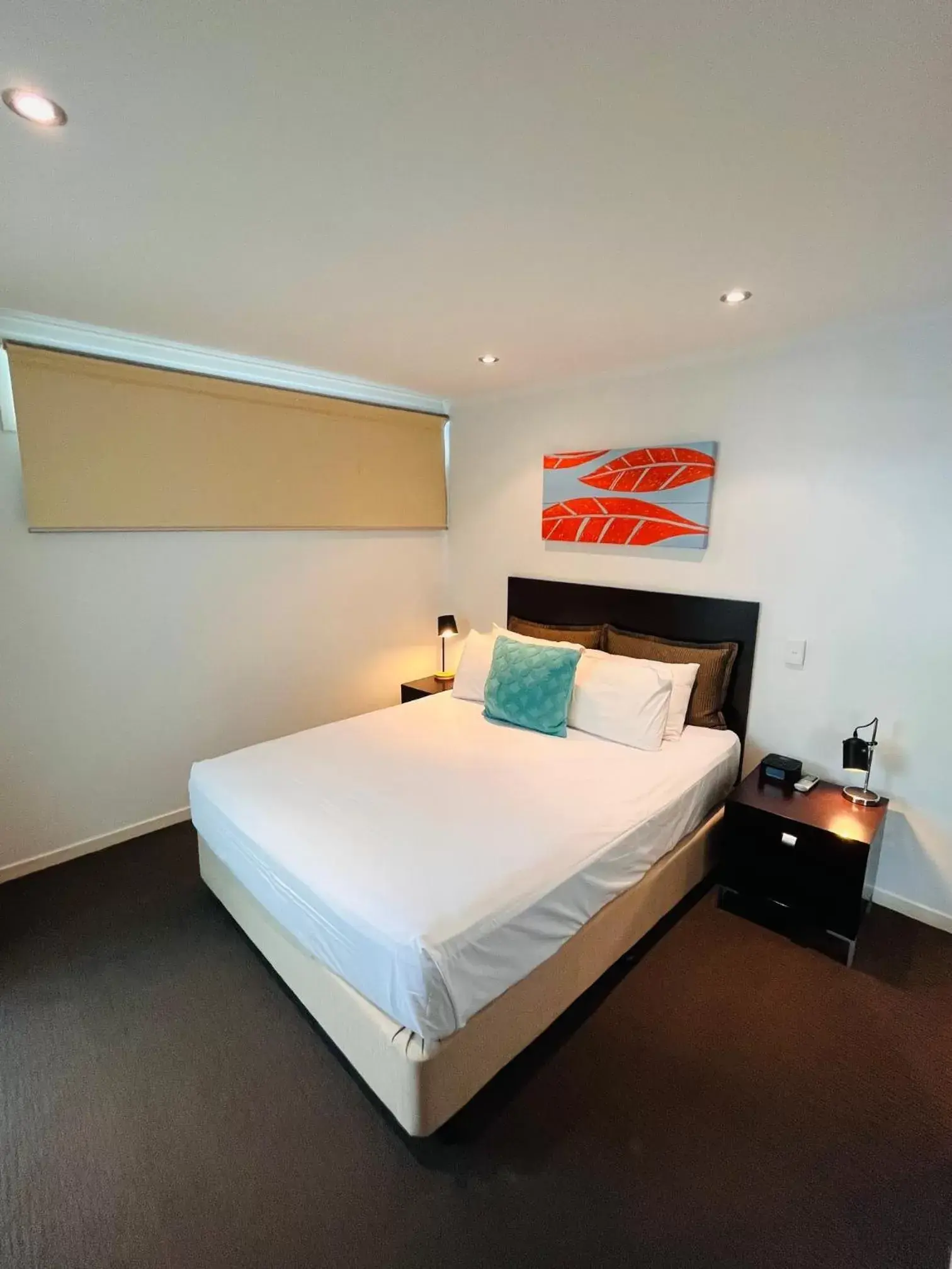 Bedroom, Bed in at Marina Shores