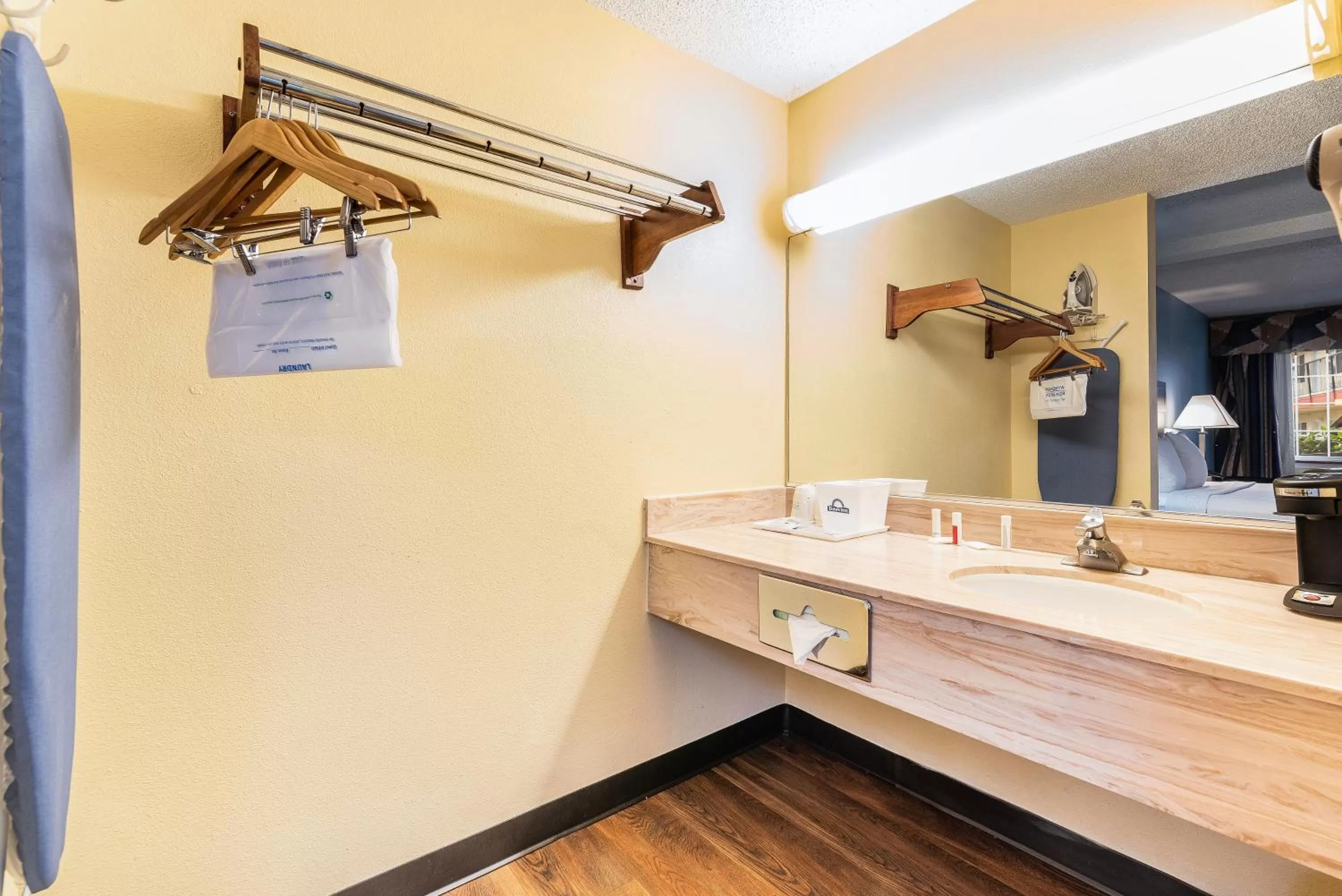 wardrobe in Days Inn by Wyndham Federal Way