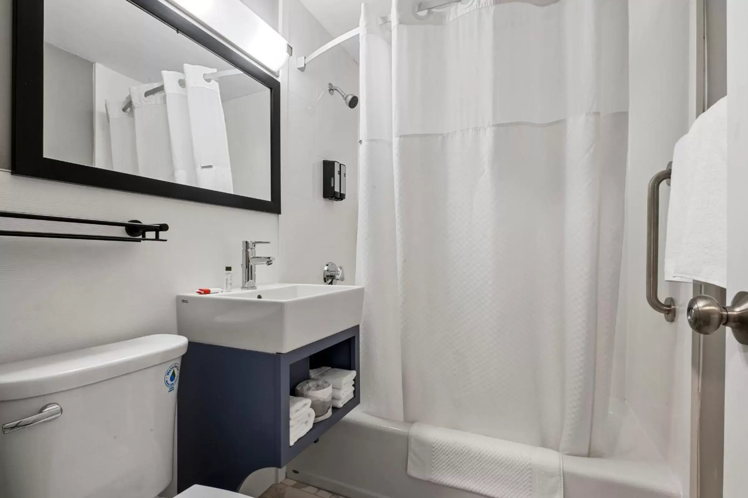 Superior Double Room in Inn On Arsenal Superior Double Room in Inn On Arsenal