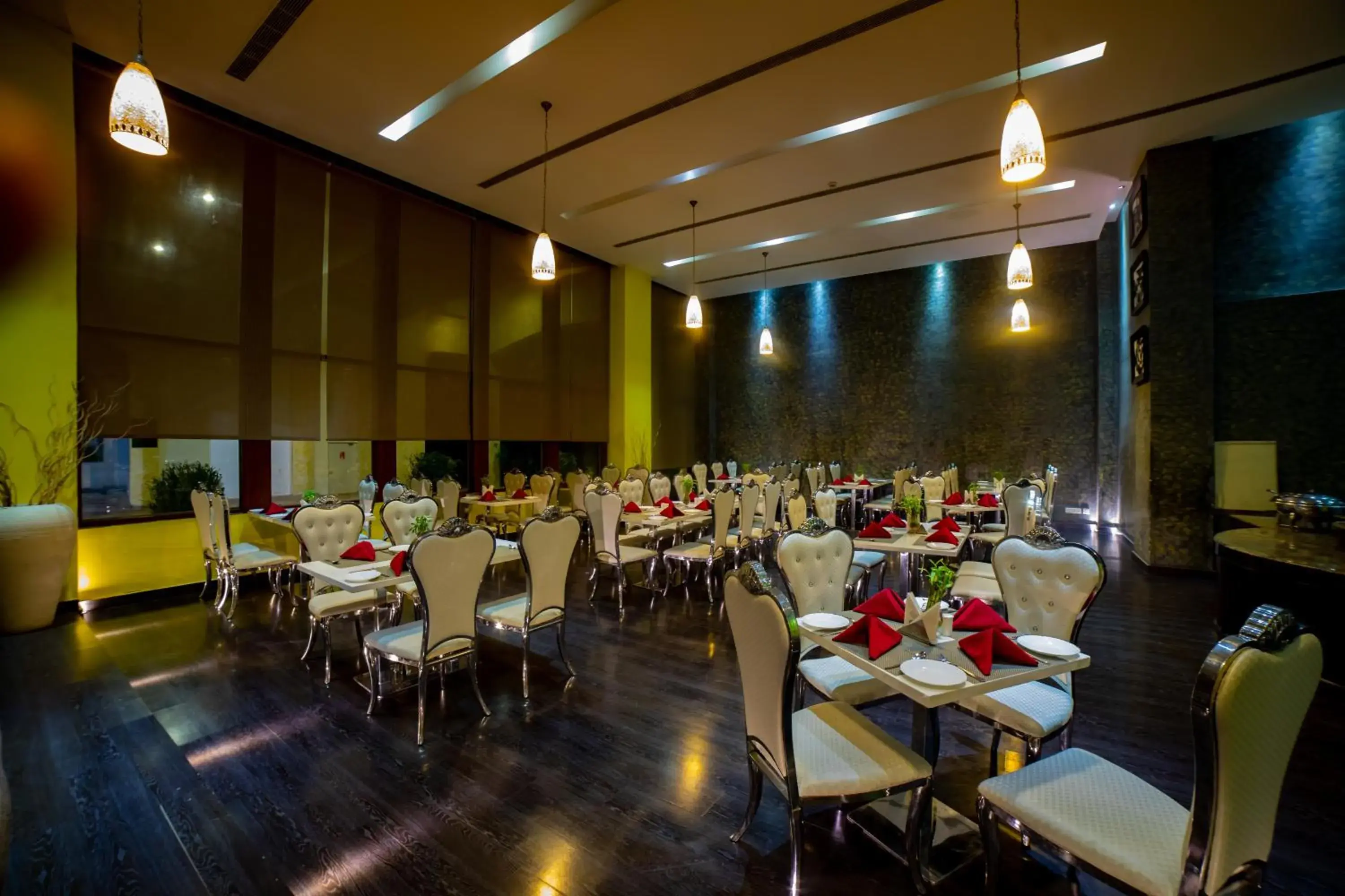 Restaurant/places to eat in Ramada by Wyndham Jaipur Jaisinghpura Restaurant/places to eat in Ramada by Wyndham Jaipur Jaisinghpura