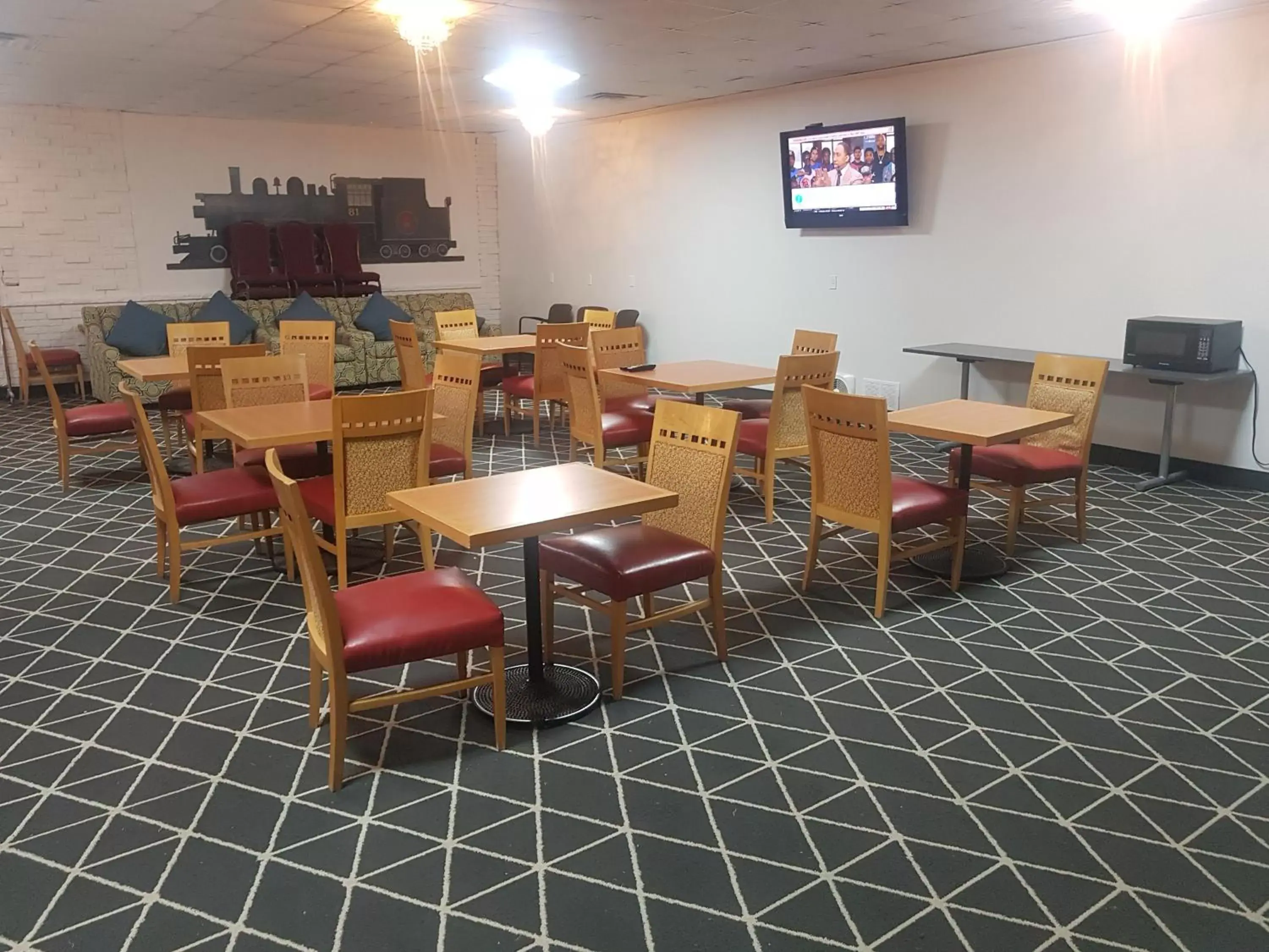 Business facilities, Restaurant/Places to Eat in King Hotel