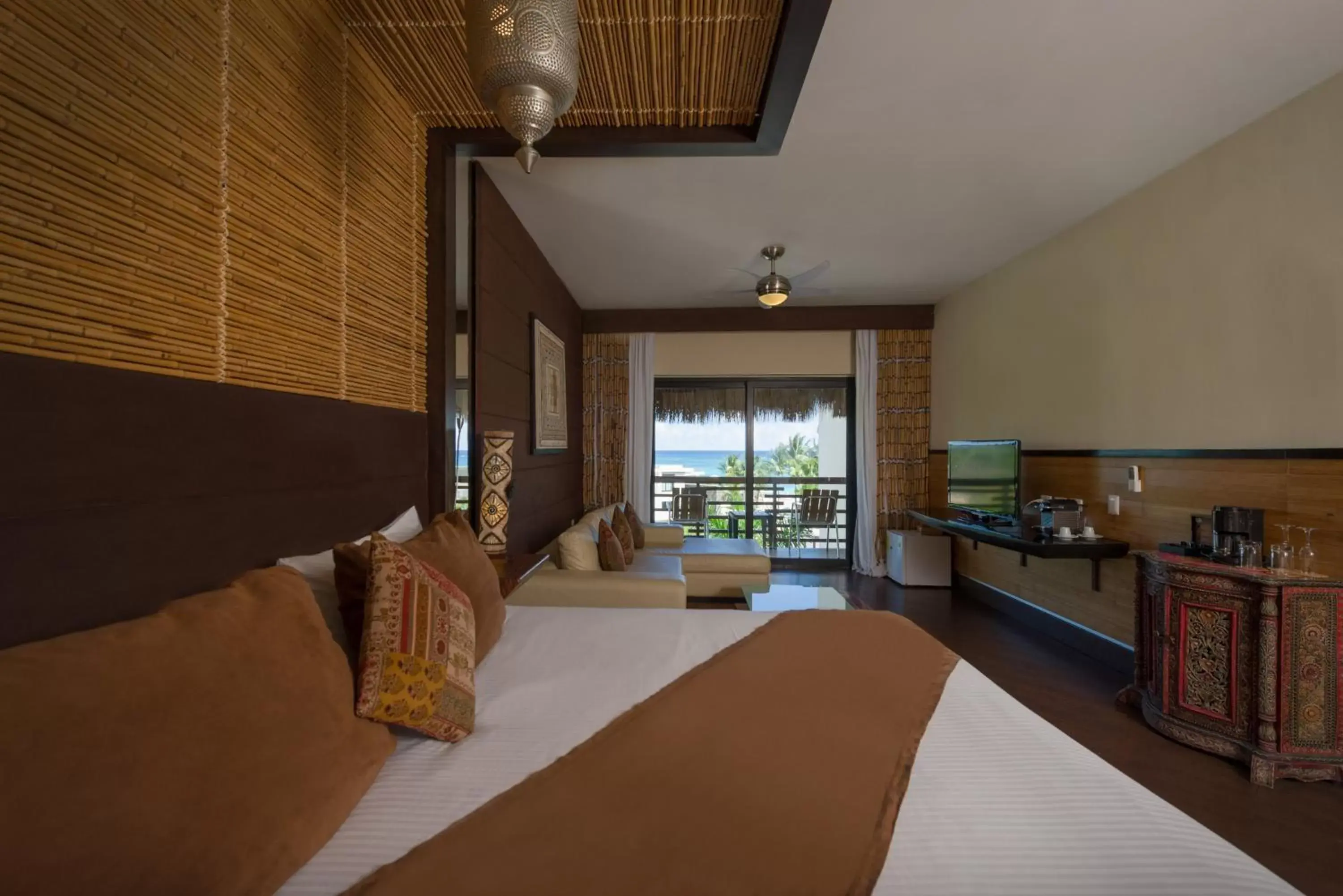 Photo of the whole room, Bed in La Divina by Aldea Thai Photo of the whole room, Bed in La Divina by Aldea Thai