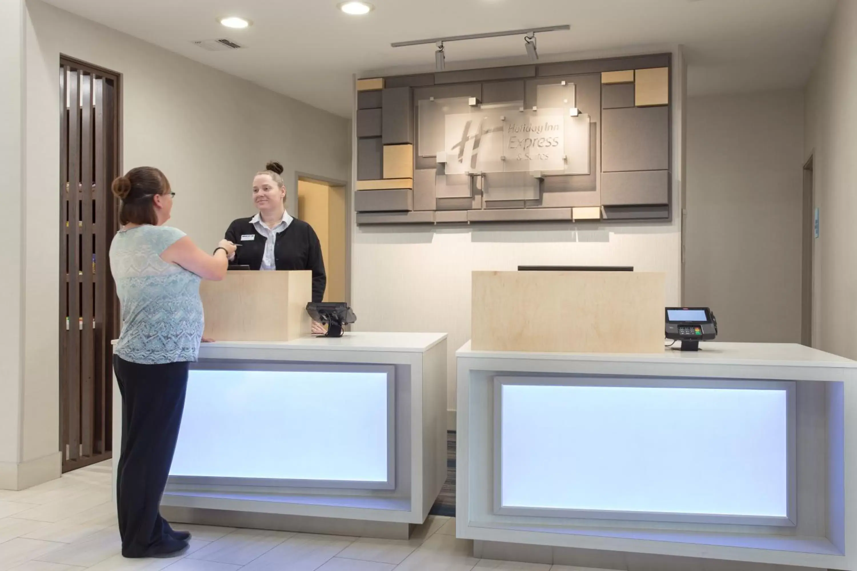 Property building in Holiday Inn Express & Suites Amarillo by IHG Property building in Holiday Inn Express & Suites Amarillo by IHG