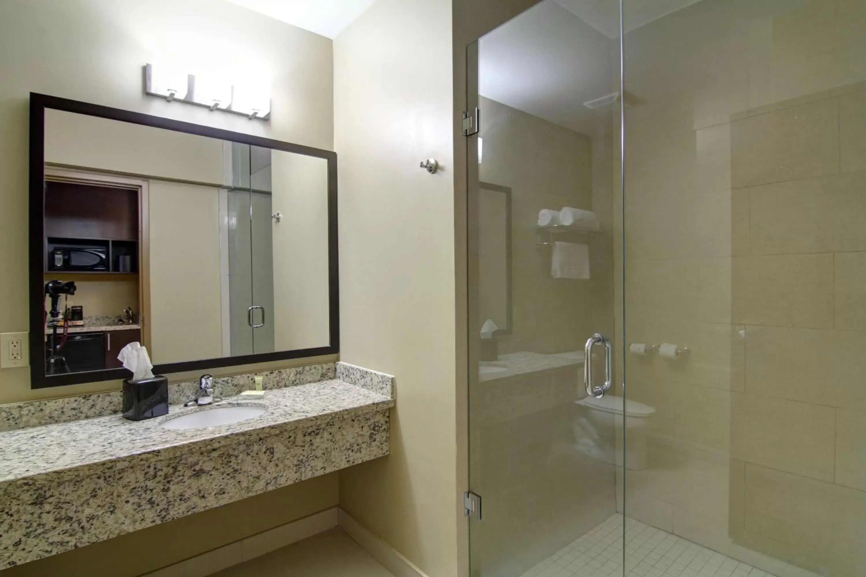 Bathroom in Best Western Plus Bowmanville