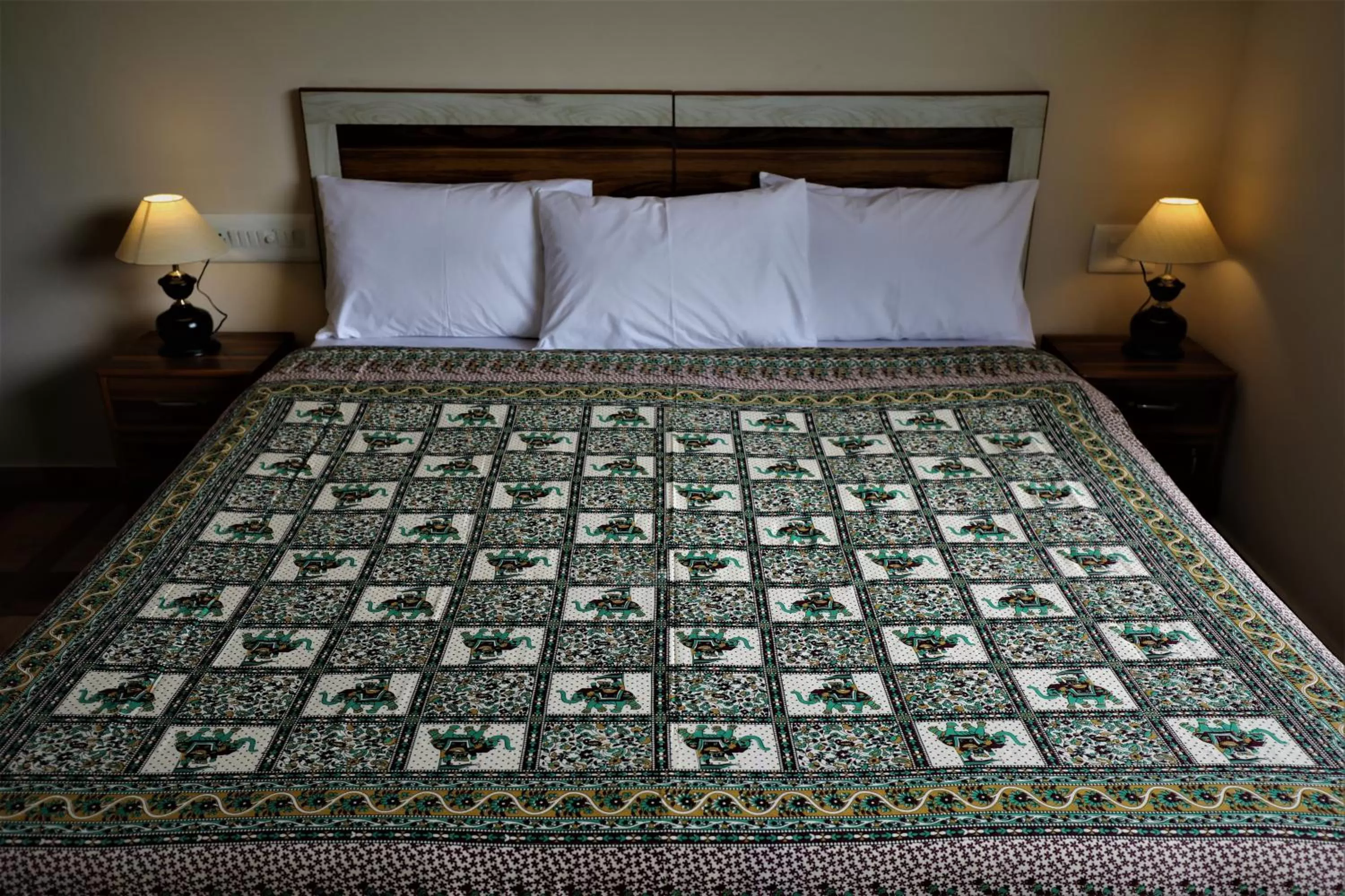 Bed in Camp Paridhi Ranthambhore, Homestay