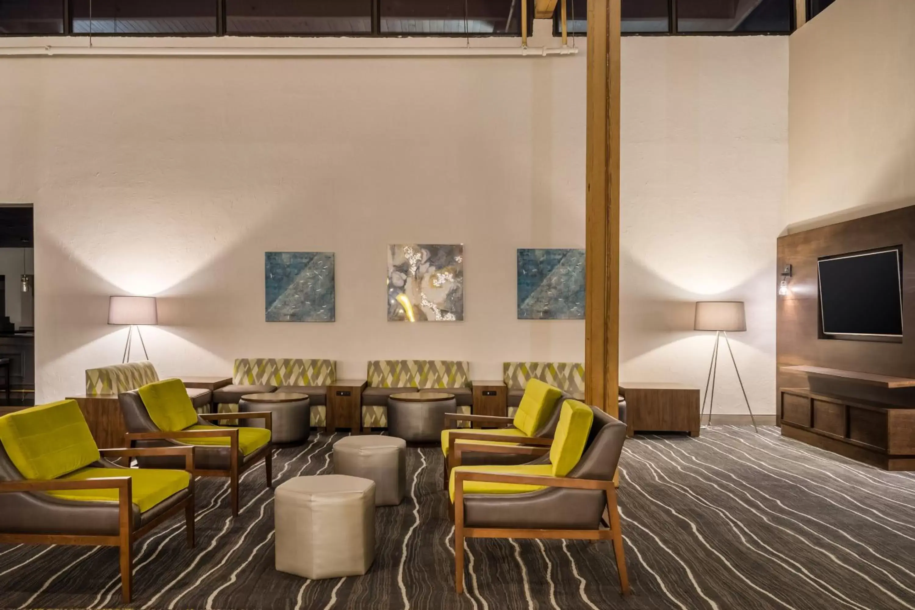 Lobby or reception in enVision Hotel & Conference Center Mansfield-Foxboro Lobby or reception in enVision Hotel & Conference Center Mansfield-Foxboro