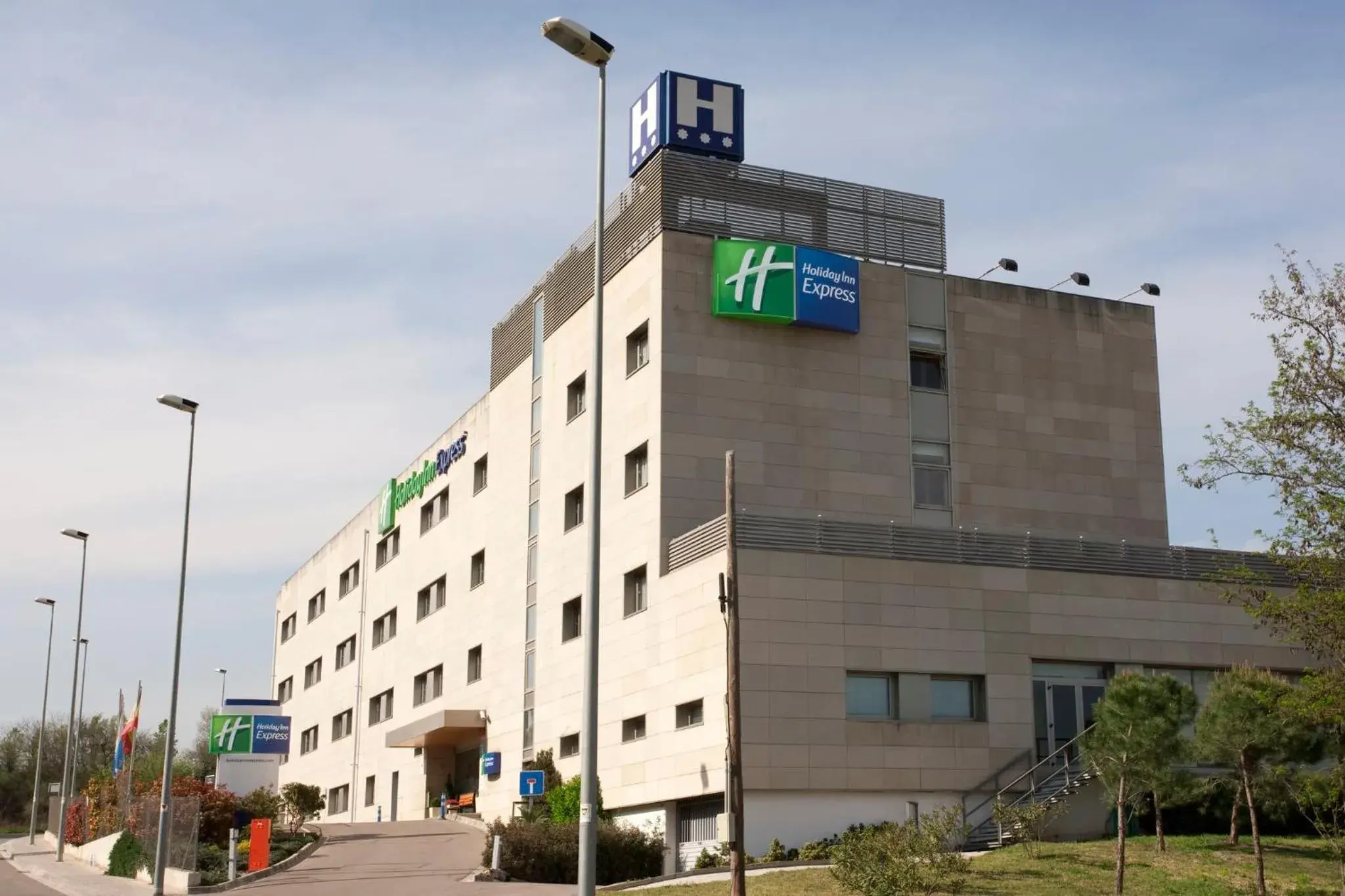 Property building in Holiday Inn Express Barcelona - Montmeló by IHG Property building in Holiday Inn Express Barcelona - Montmeló by IHG