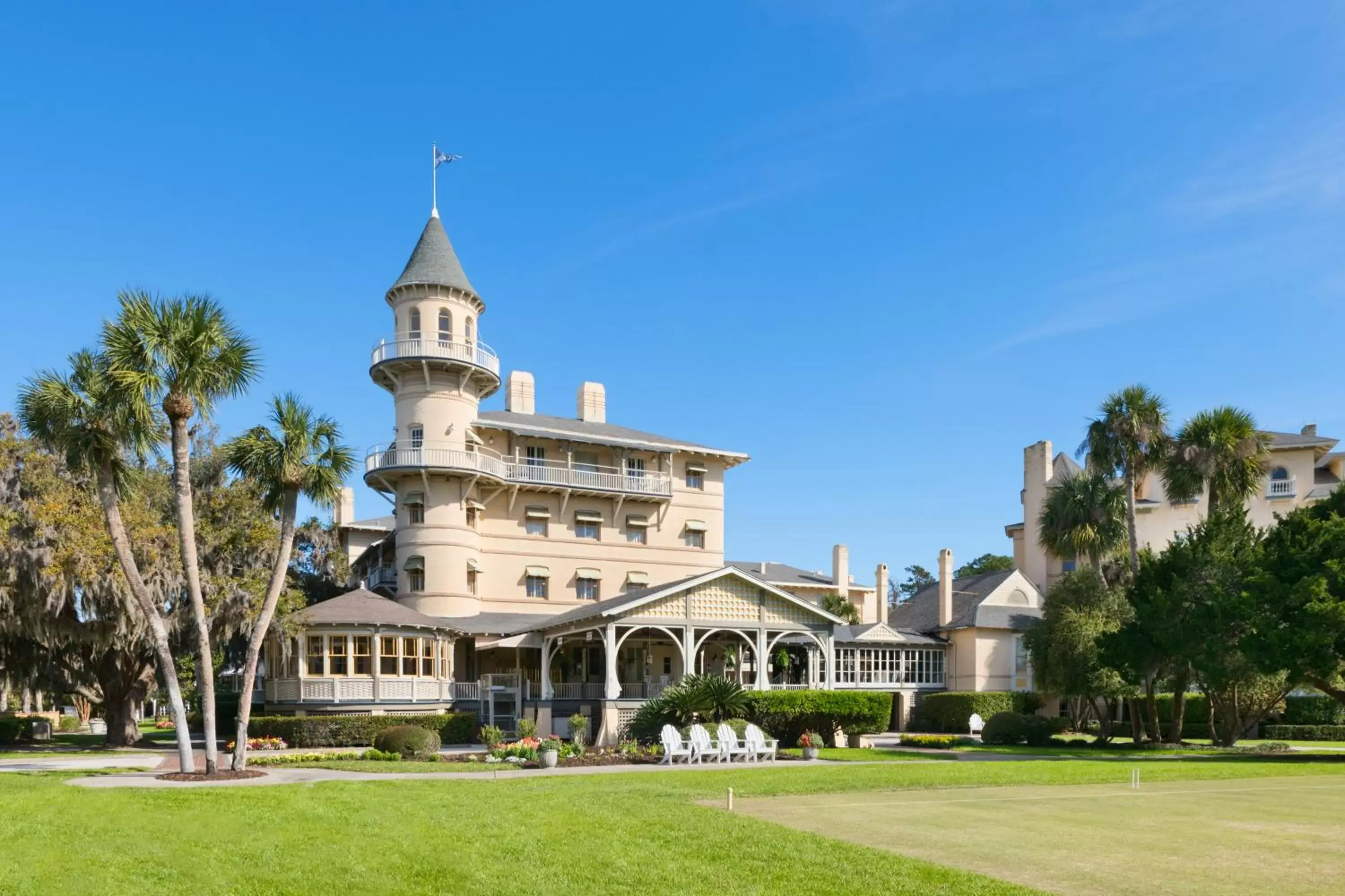 Nearby landmark, Property Building in Jekyll Ocean Club Resort