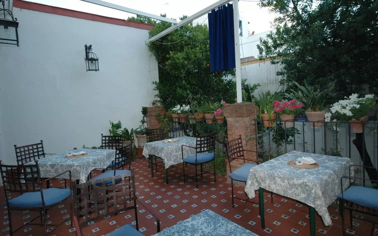 Balcony/Terrace, Restaurant/Places to Eat in Hotel Casa de los Azulejos