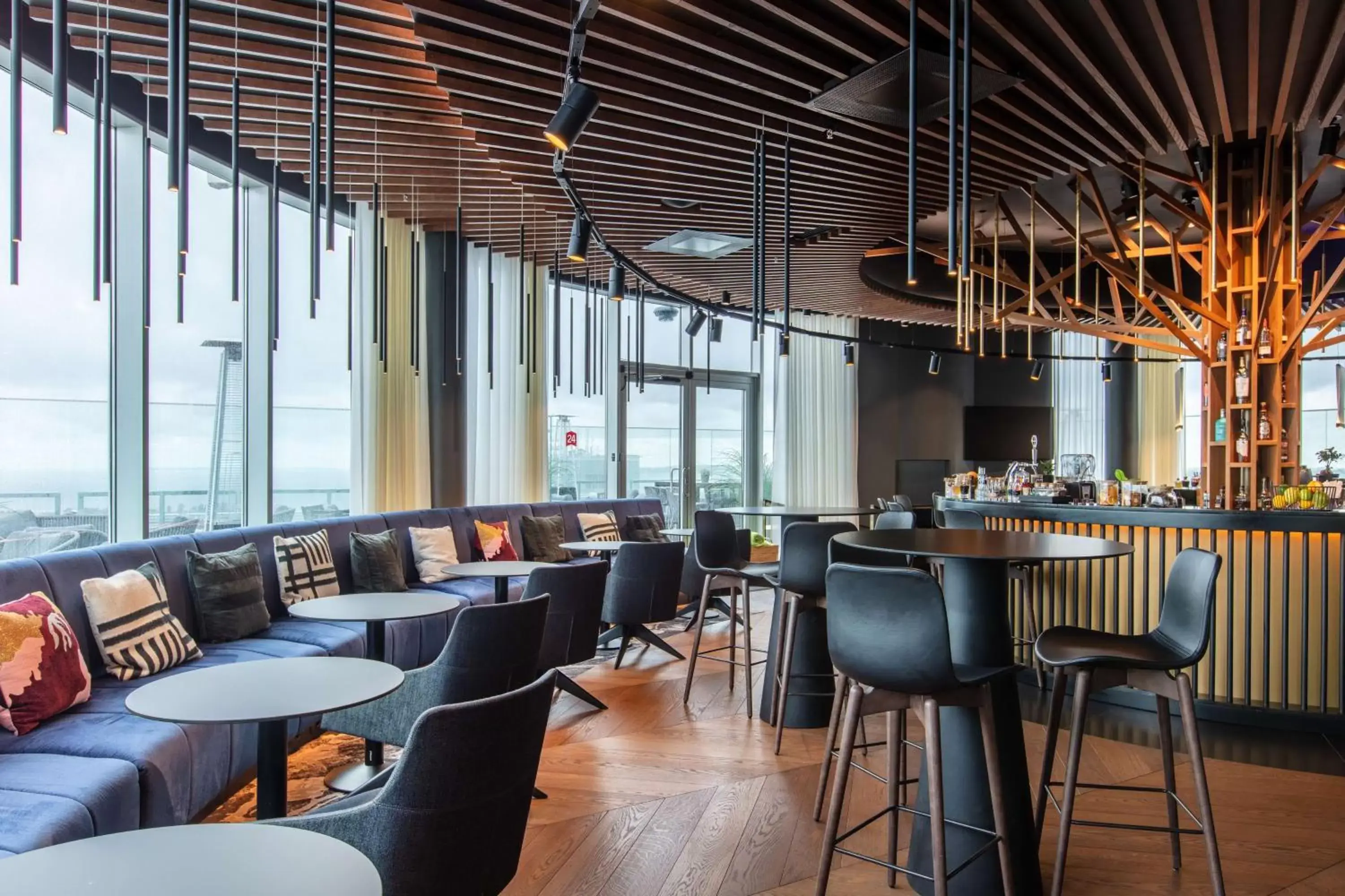 Lounge or bar, Restaurant/Places to Eat in Radisson Collection Hotel, Tallinn