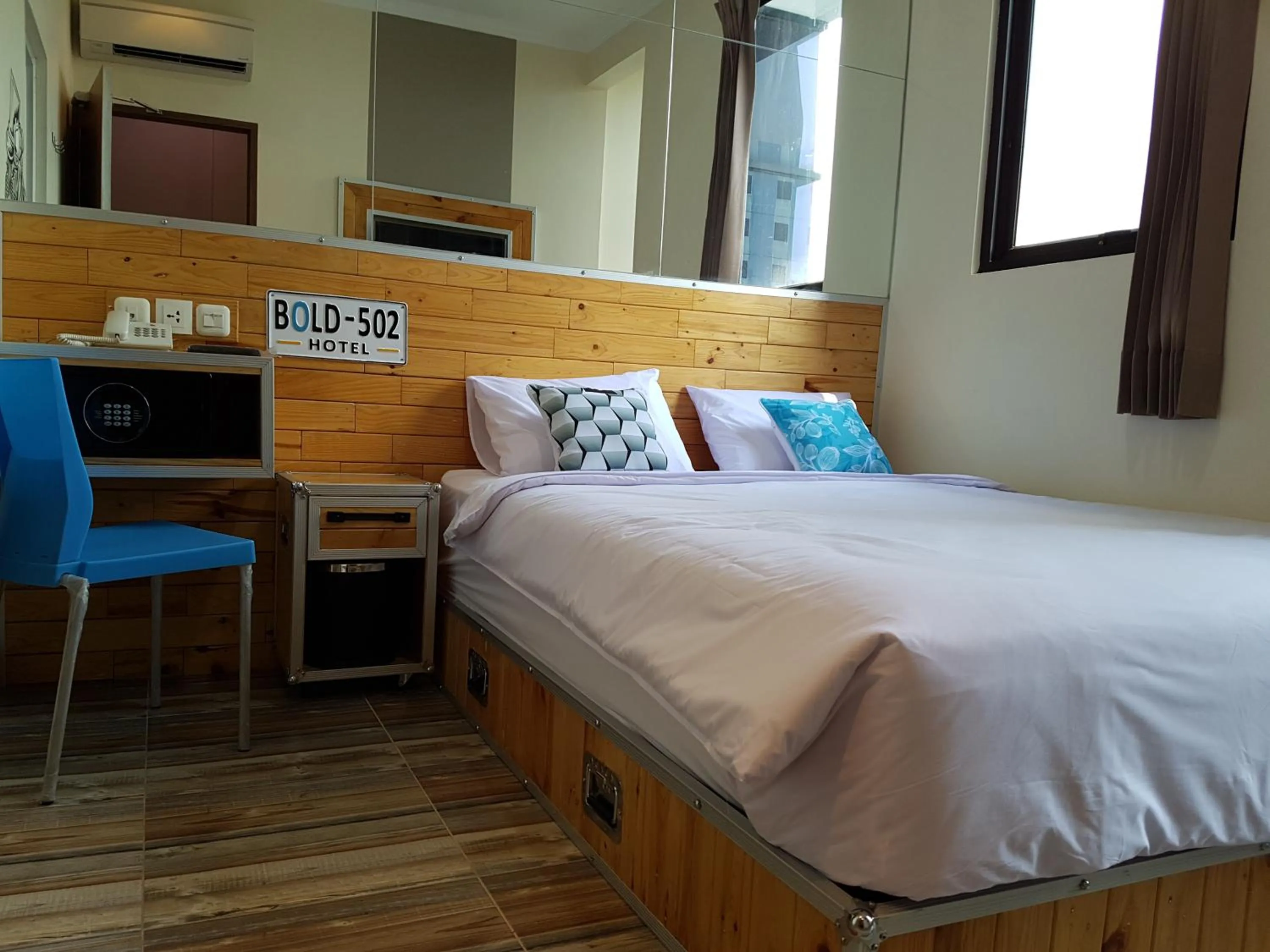 Bedroom, Bed in Bold Hotel Jakarta