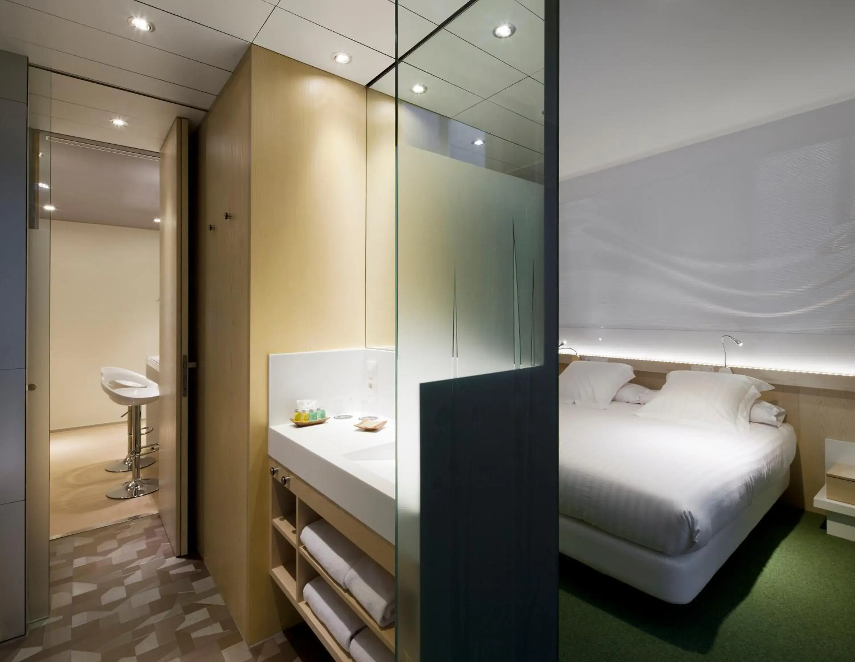 Bedroom, Bathroom in Ako Suites Hotel