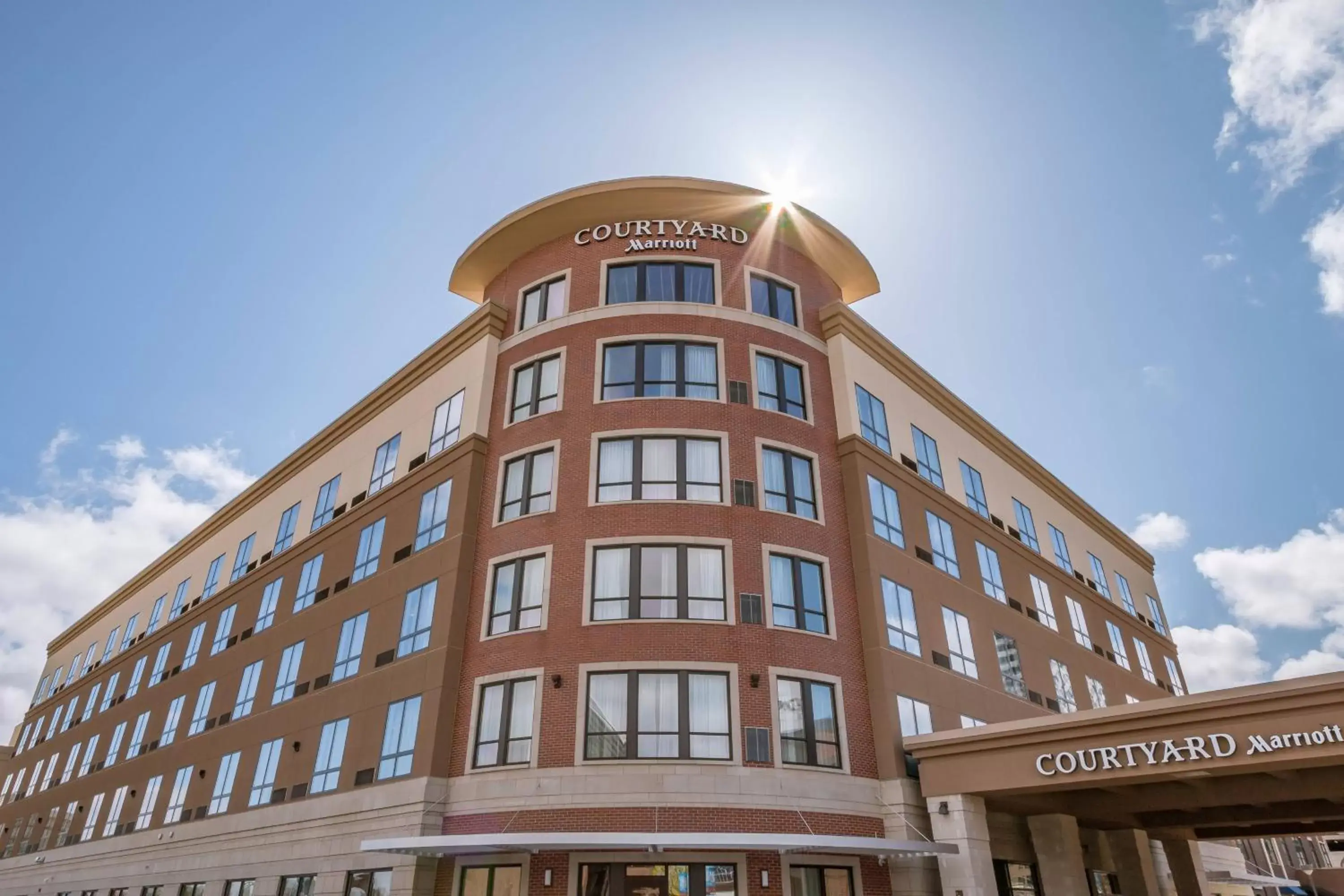 Property Building in Courtyard by Marriott South Bend Downtown