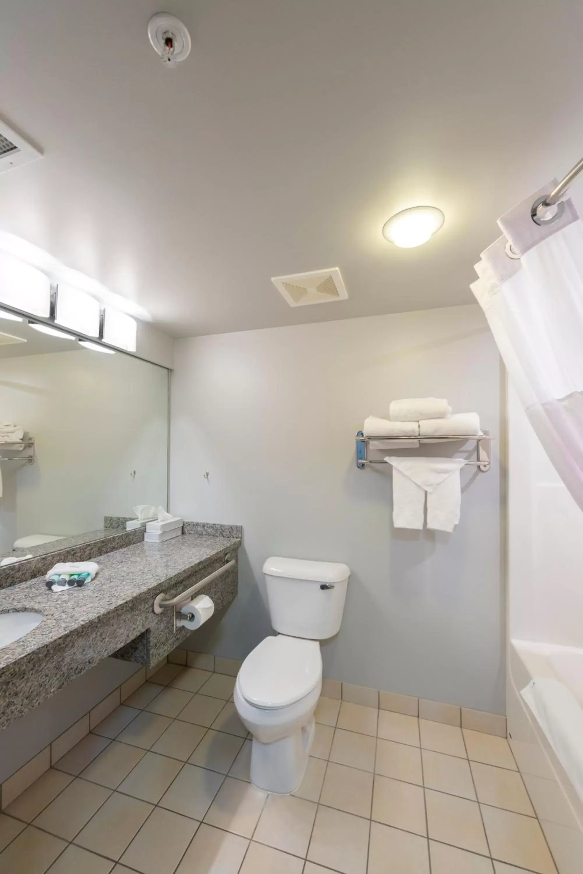 Bathroom in Prestige Treasure Cove Resort, WorldHotels Elite