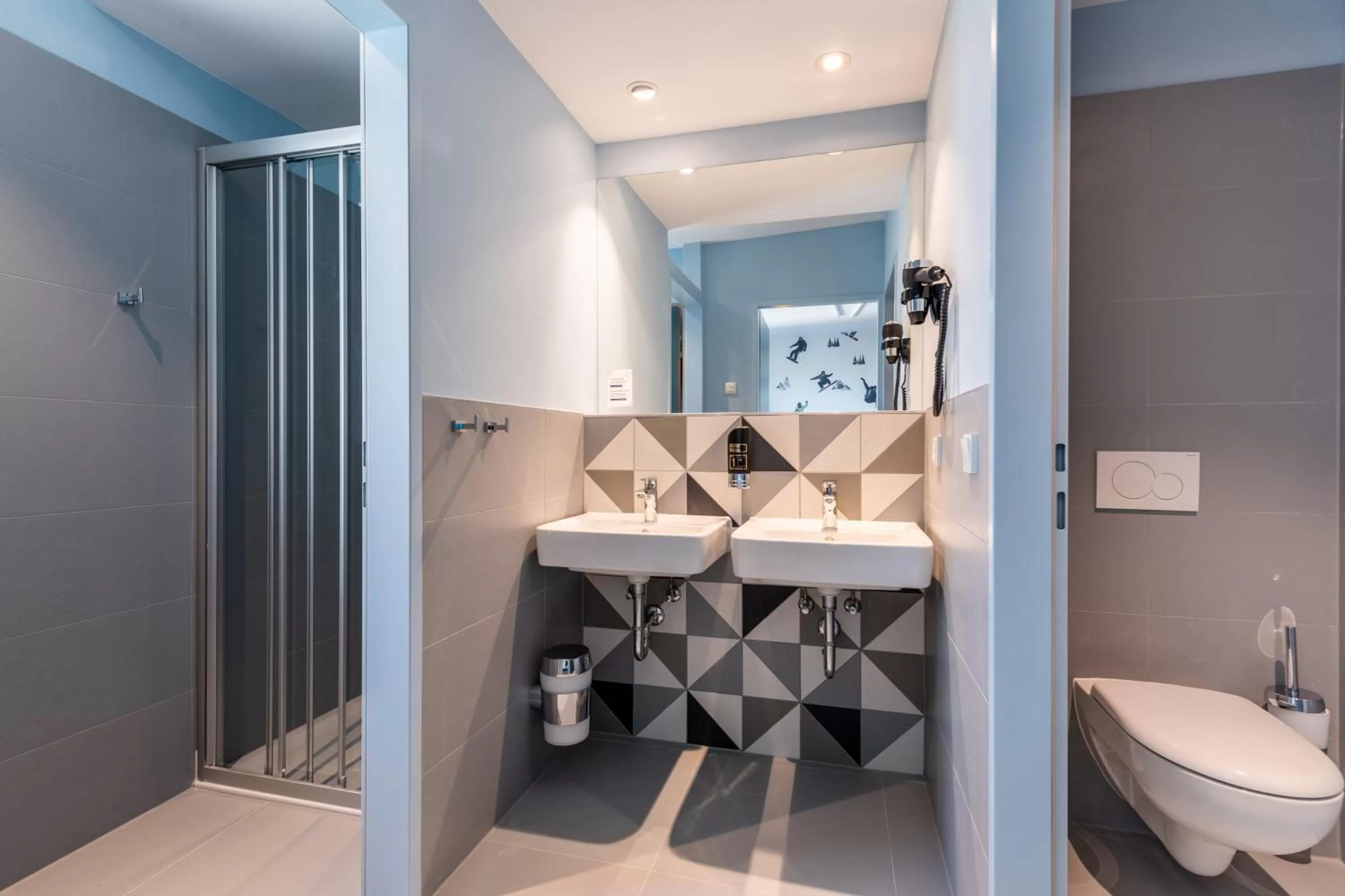 Bathroom in MEININGER Hotel Innsbruck Zentrum