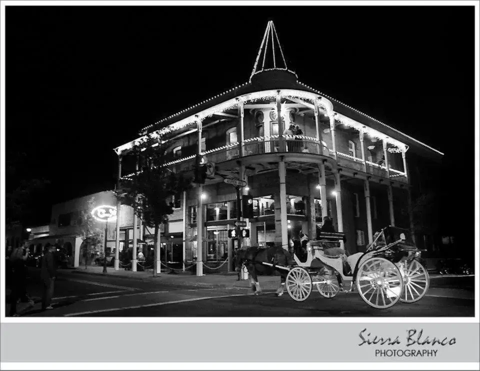 Property Building in Weatherford Hotel