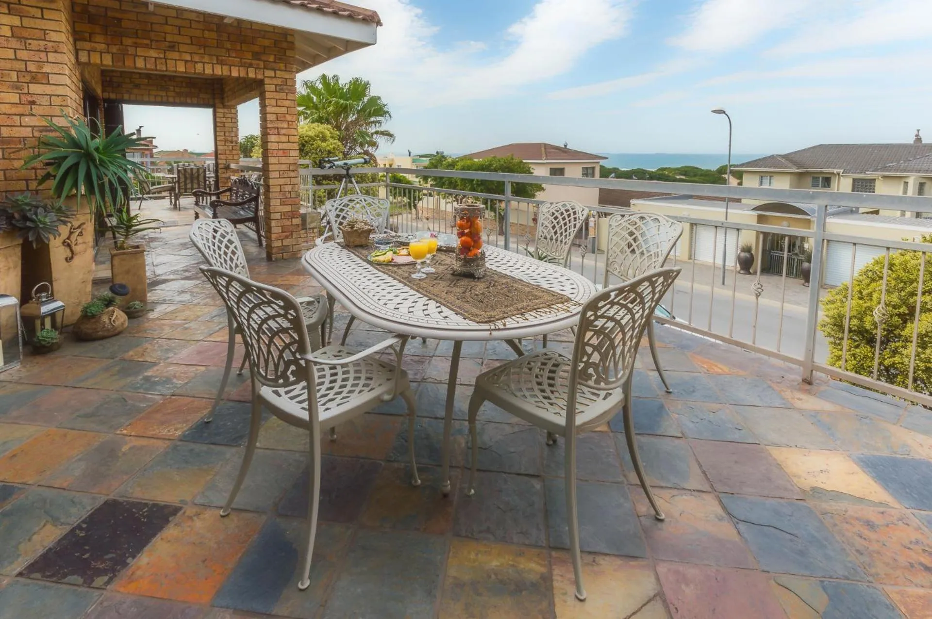 Balcony/Terrace in Nautilus Guesthouse