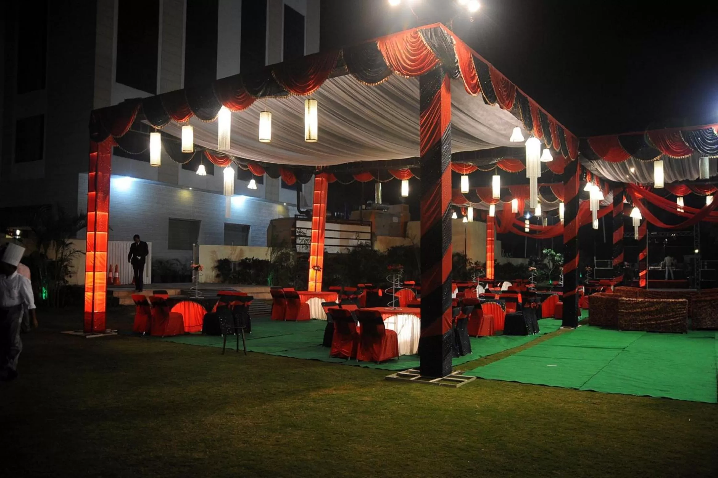 Garden in Best Western Maryland