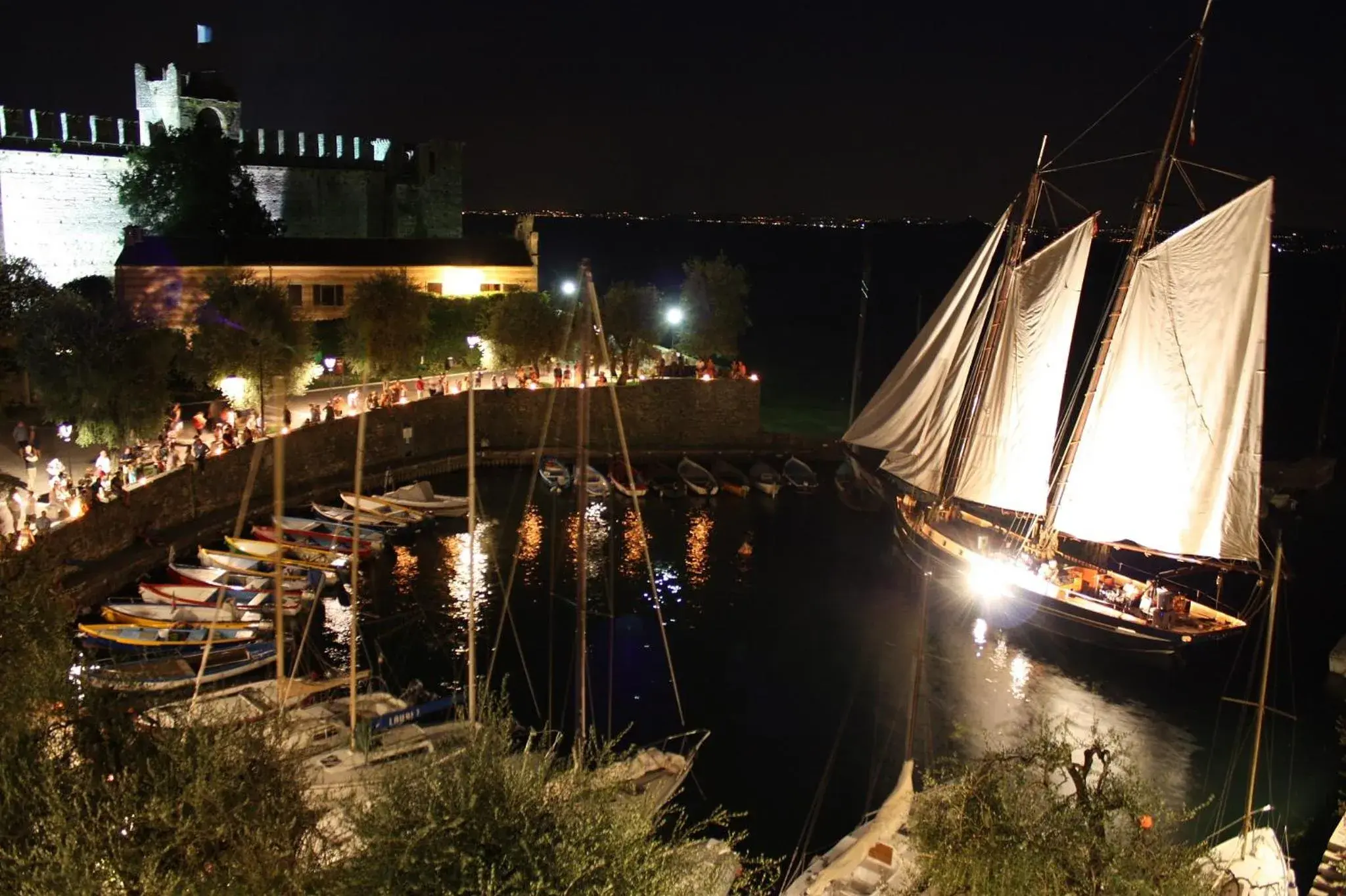 Lake view in Albergo Ristorante Gardesana ***S