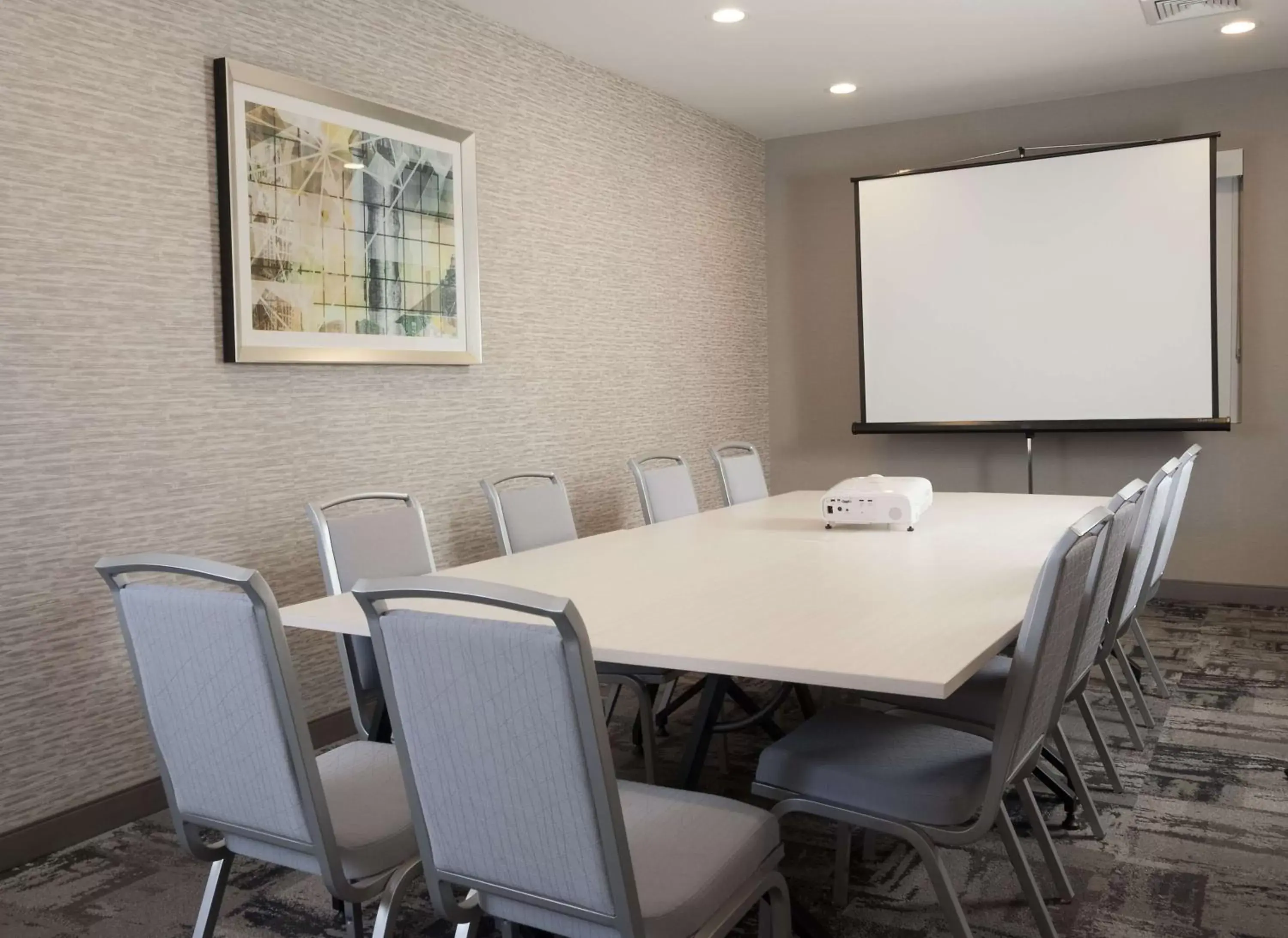 Meeting/conference room in Home2 Suites By Hilton Atlanta Perimeter Center