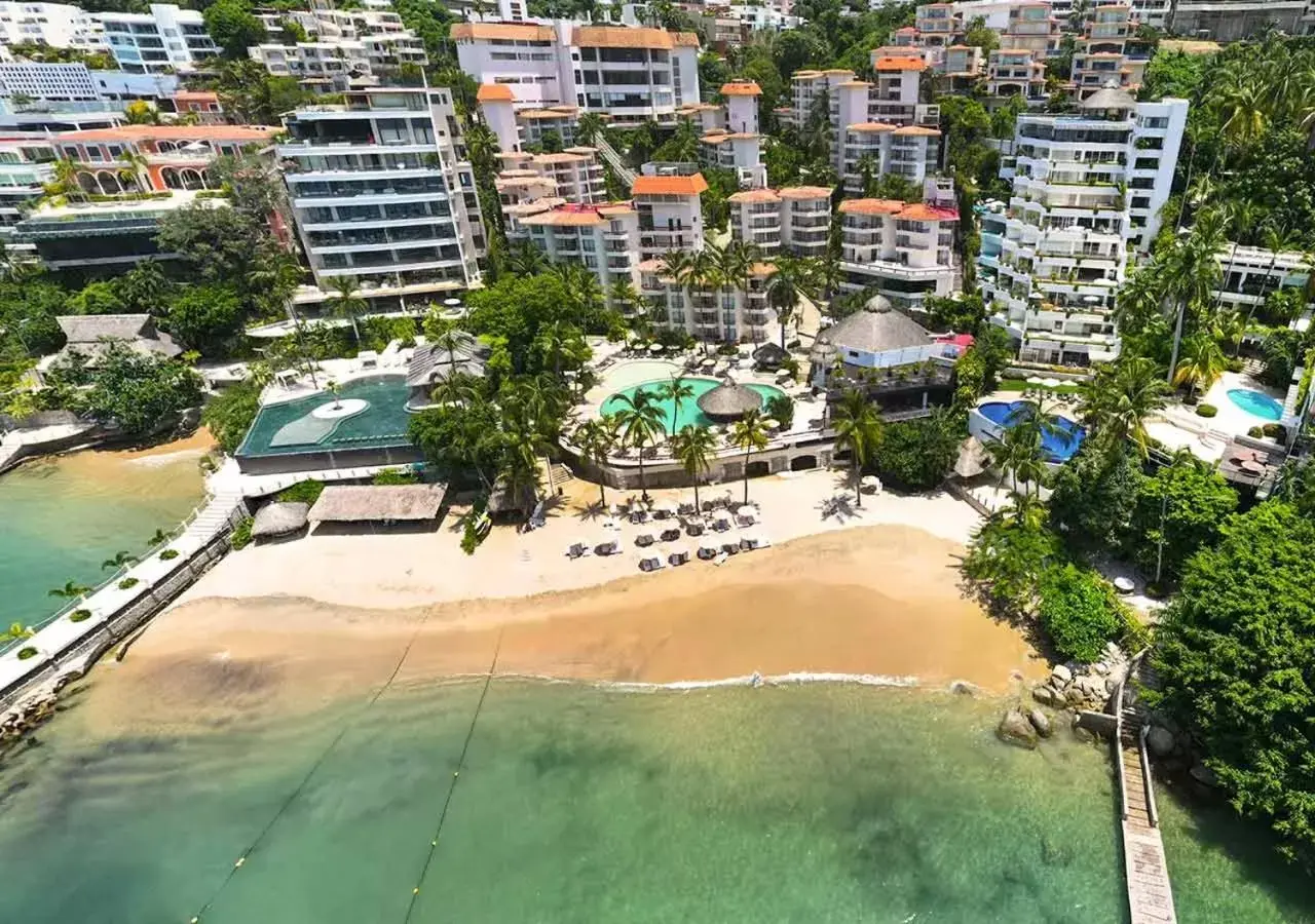 Bird's eye view, Bird's-eye View in Park Royal Beach Acapulco - All Inclusive