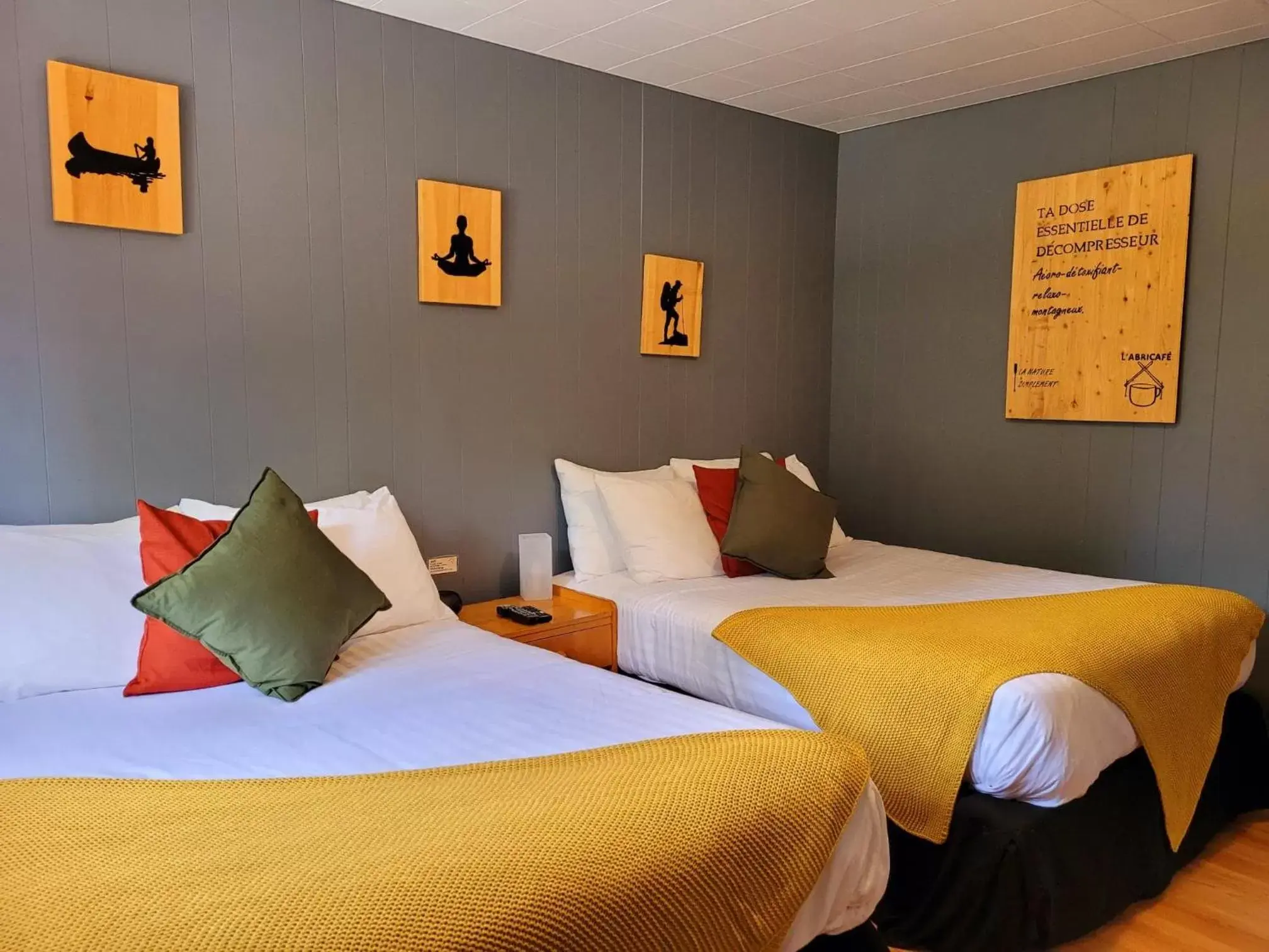 Classic Quadruple Room in Motel Abricafé Classic Quadruple Room in Motel Abricafé