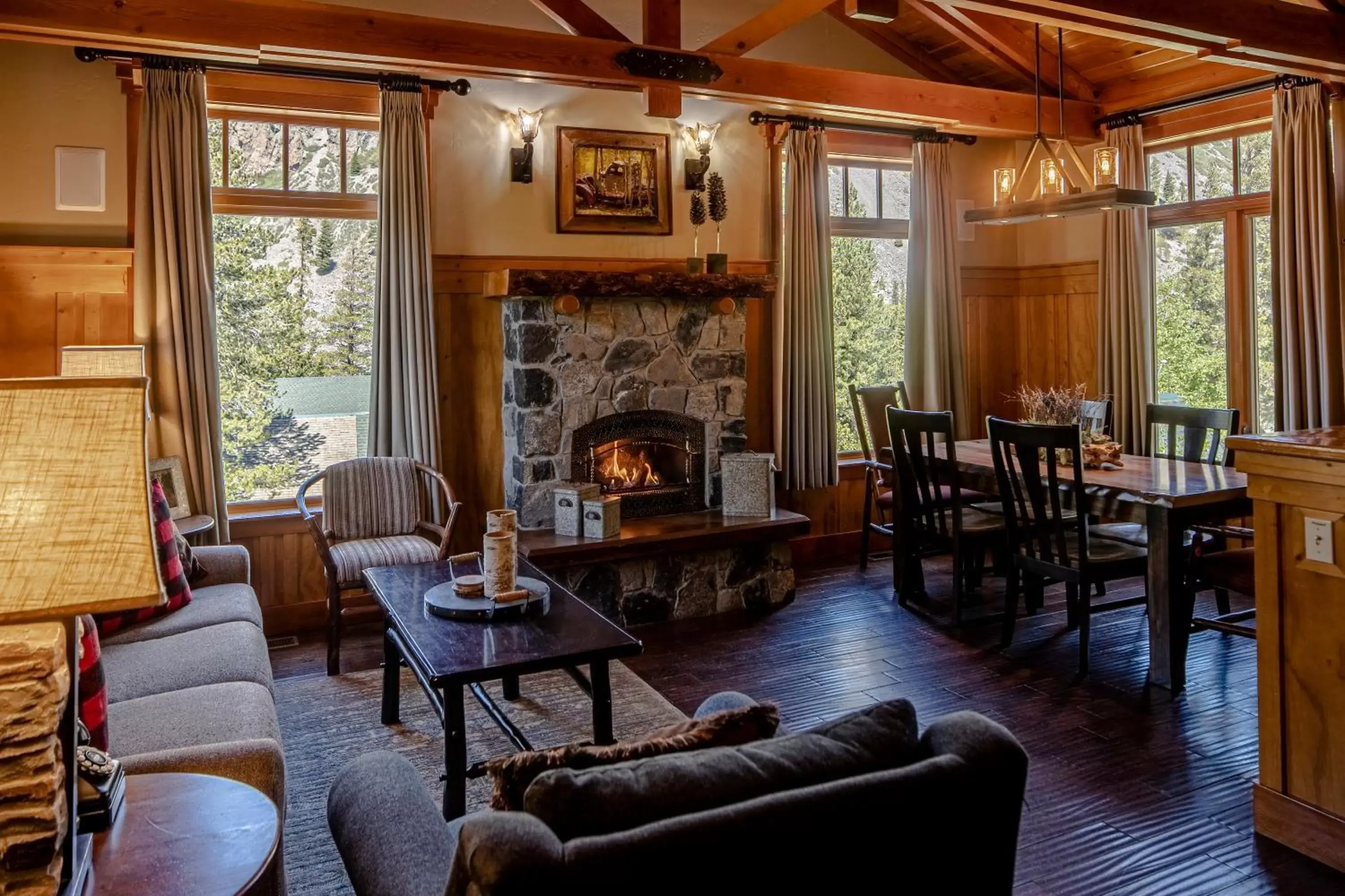 Living room in Tamarack Lodge