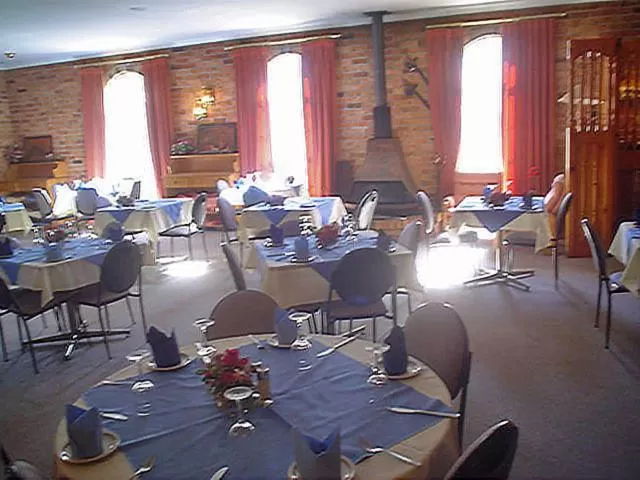 Restaurant/places to eat in Coachmans Rest Motor Lodge