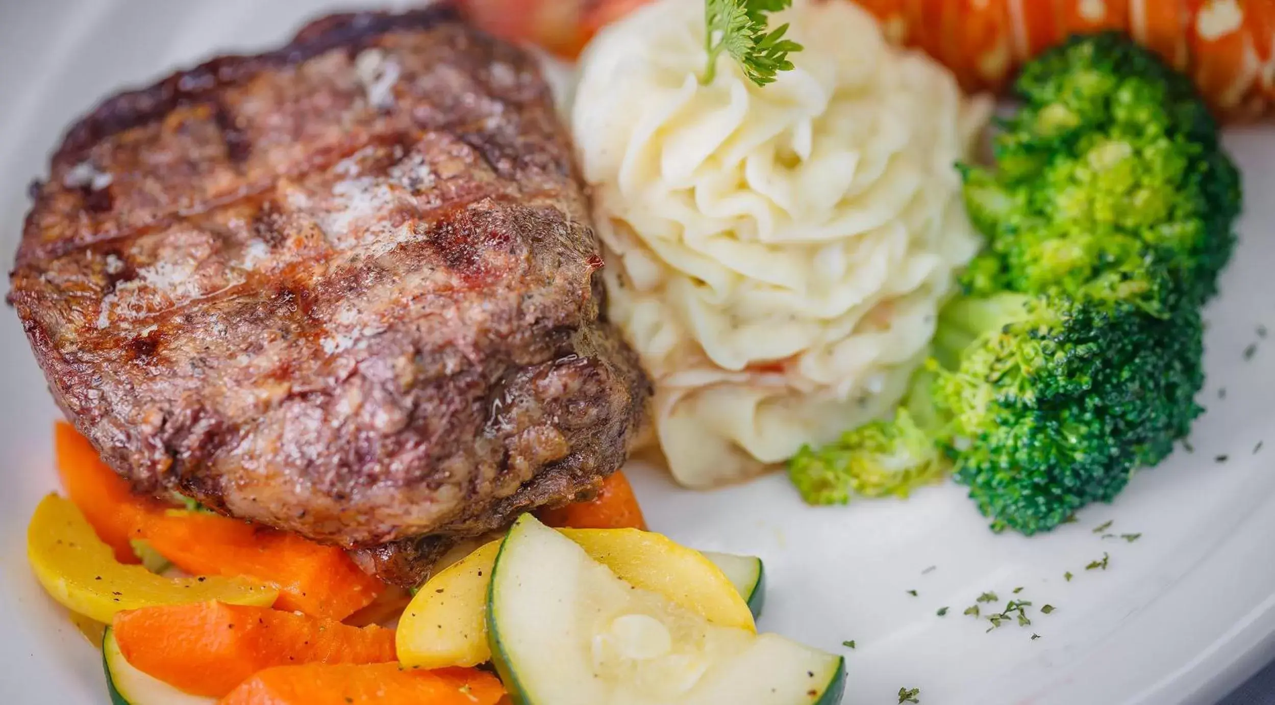 Restaurant/places to eat in Ocean Cliff Hotel Negril Limited - Adults Only Restaurant/places to eat in Ocean Cliff Hotel Negril Limited - Adults Only