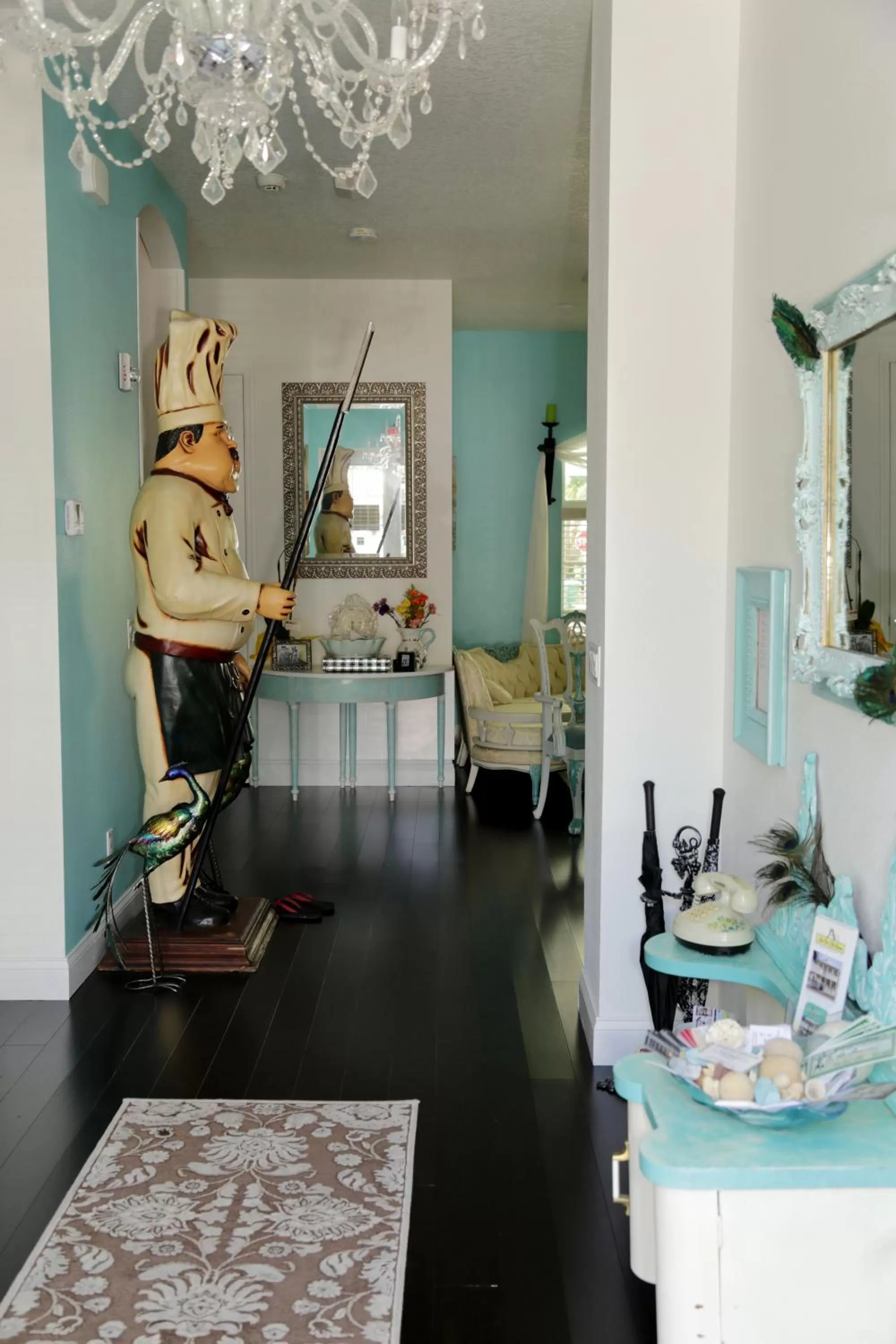 Facade/entrance in Inn on the Avenue