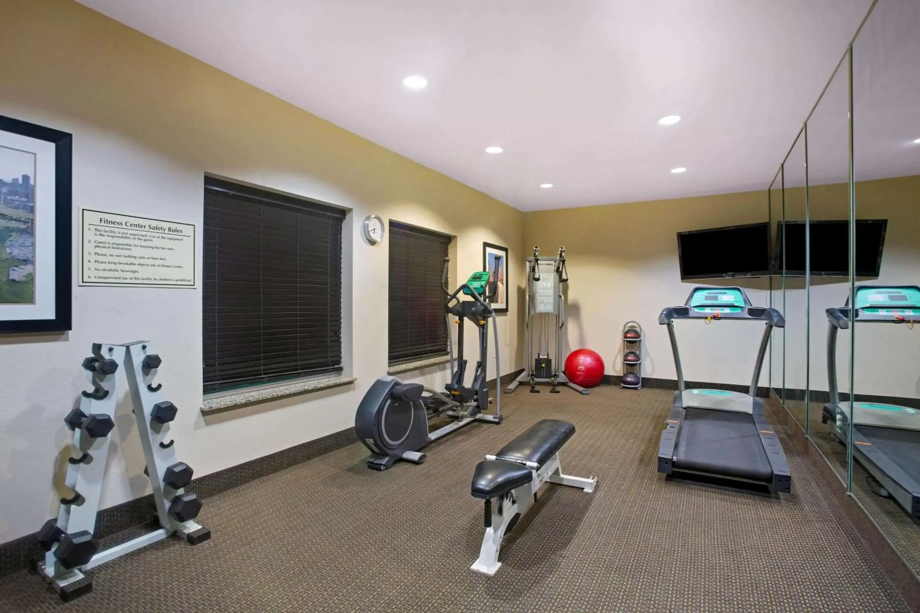 Fitness centre/facilities, Fitness Center/Facilities in La Quinta by Wyndham Pearsall